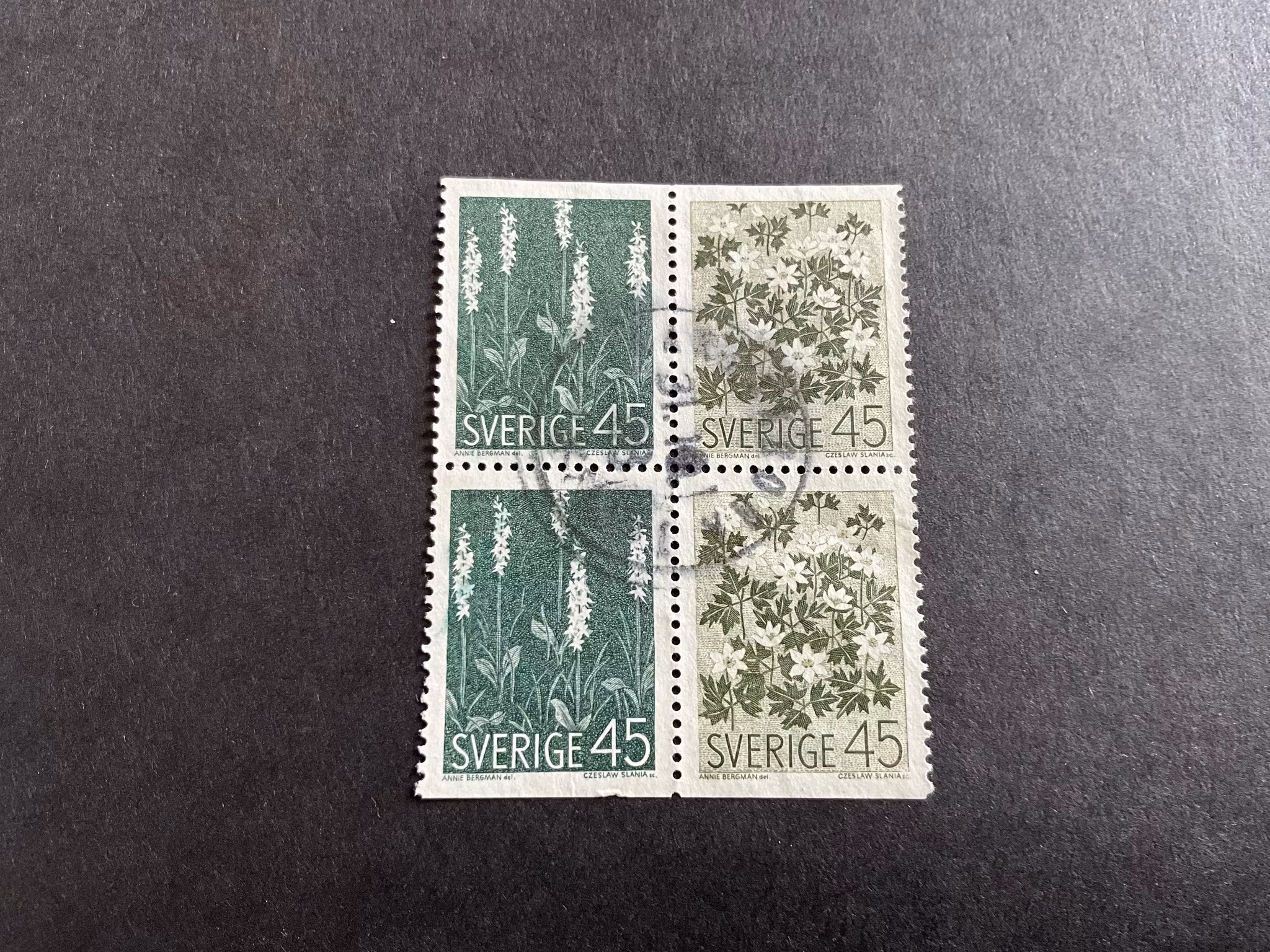 Vildblommor facit nr 626 BB och 627 BB i stämplat 4-block