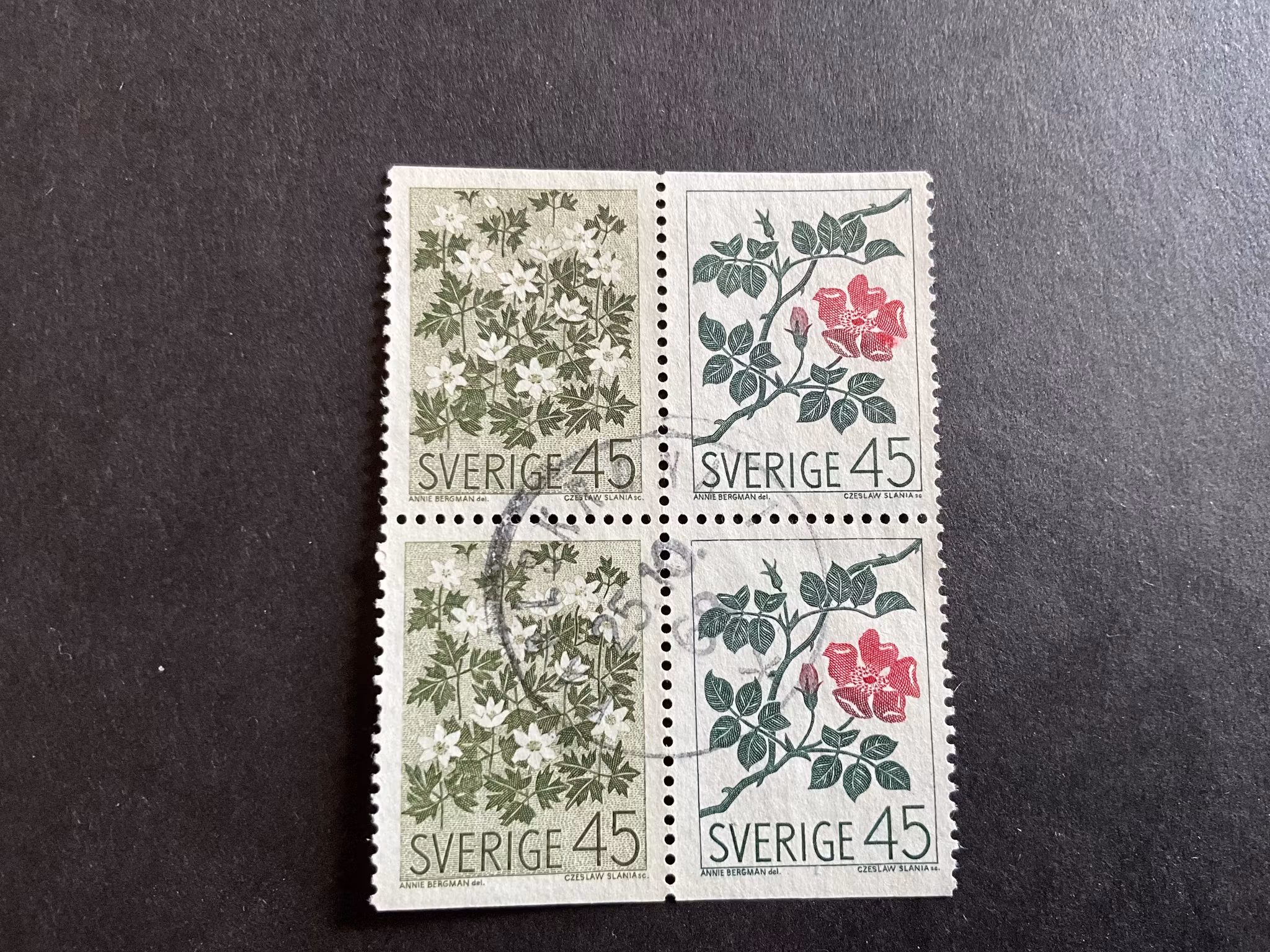Vildblommor facit nr 627 BB och 628 BB i stämplat 4-block