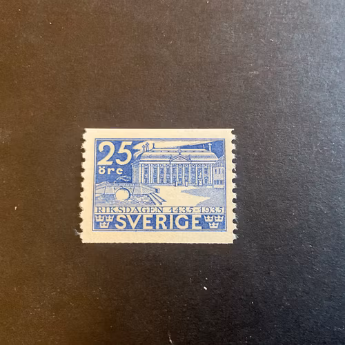 Riksdagen facit nr 243 postfriskt märke prakt