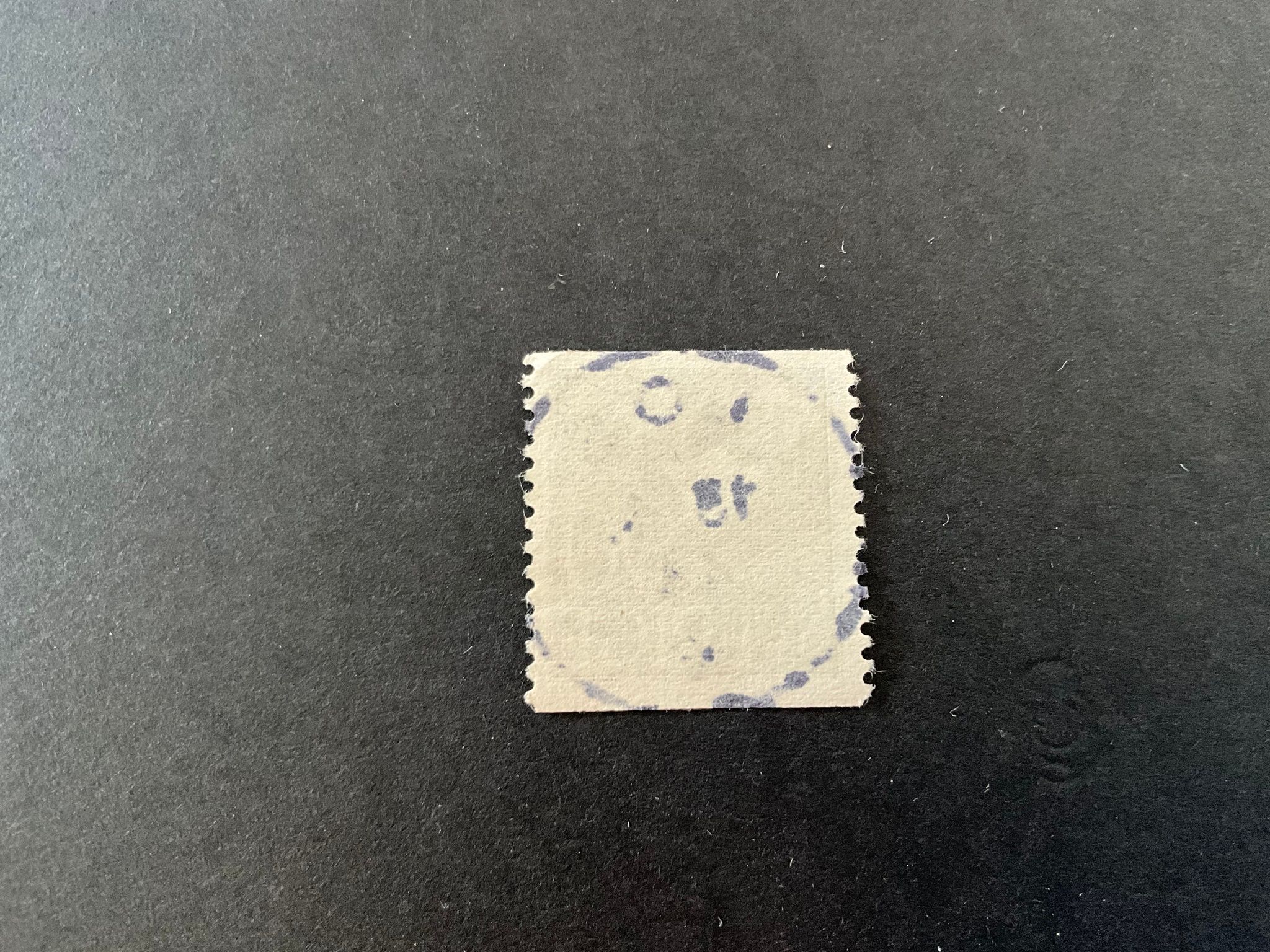 Tre kronor facit nr 293 lyxstämplat LOS, lite suddig stämpel
