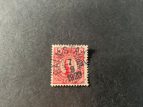 Gustaf V i medaljong facit nr 82 praktstämplat HALMSTAD