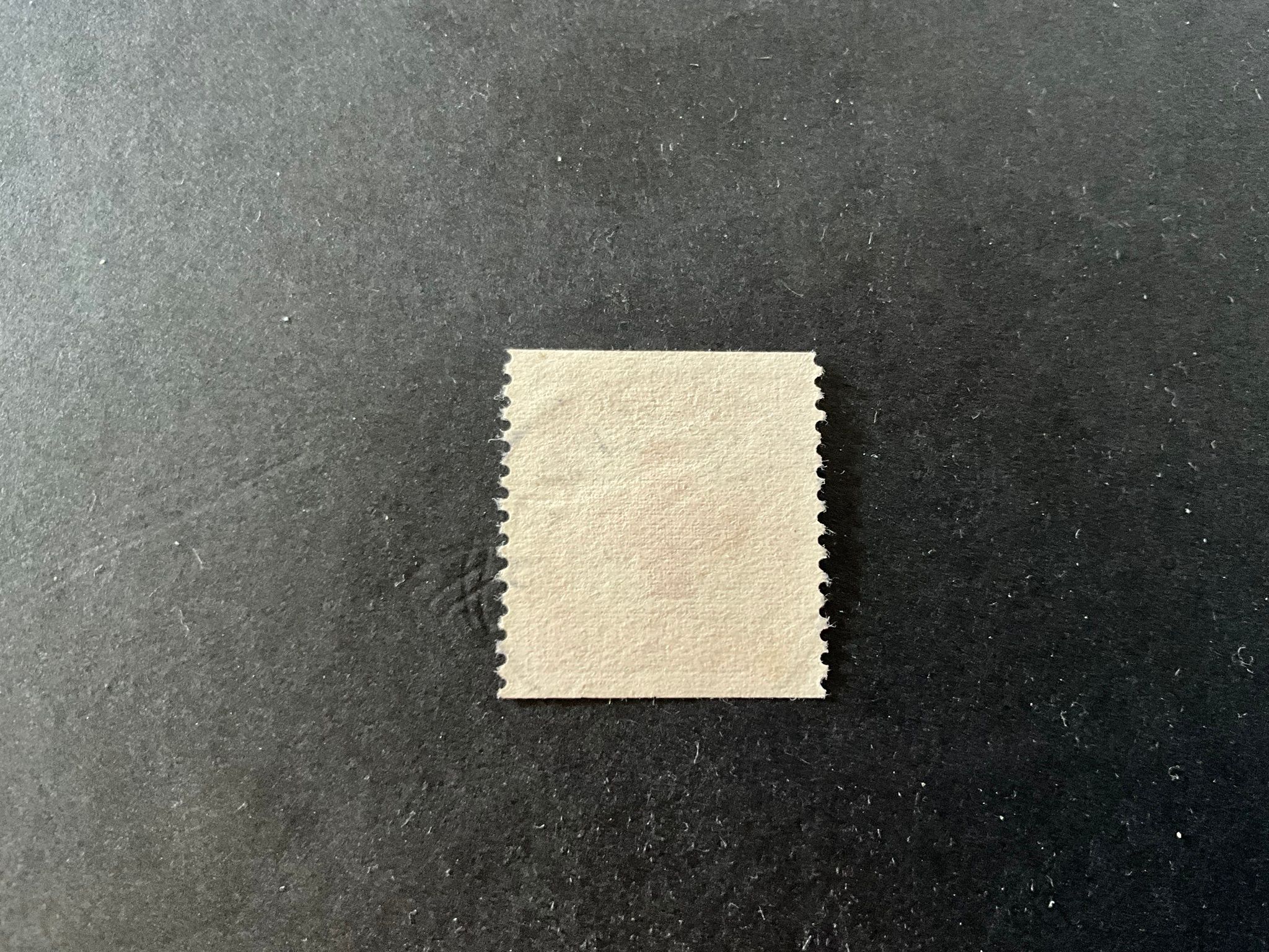 Röda korset facit nr 358 A lyxstämplat MARIEFRED
