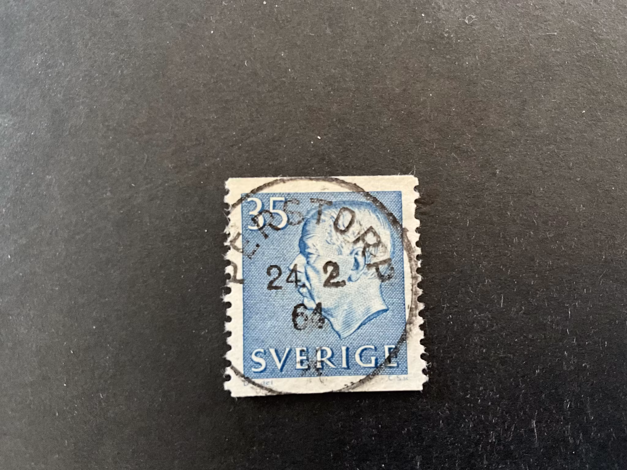 Gustaf VI Adolf typ III facit nr 425 A praktstämplat PERSTORP