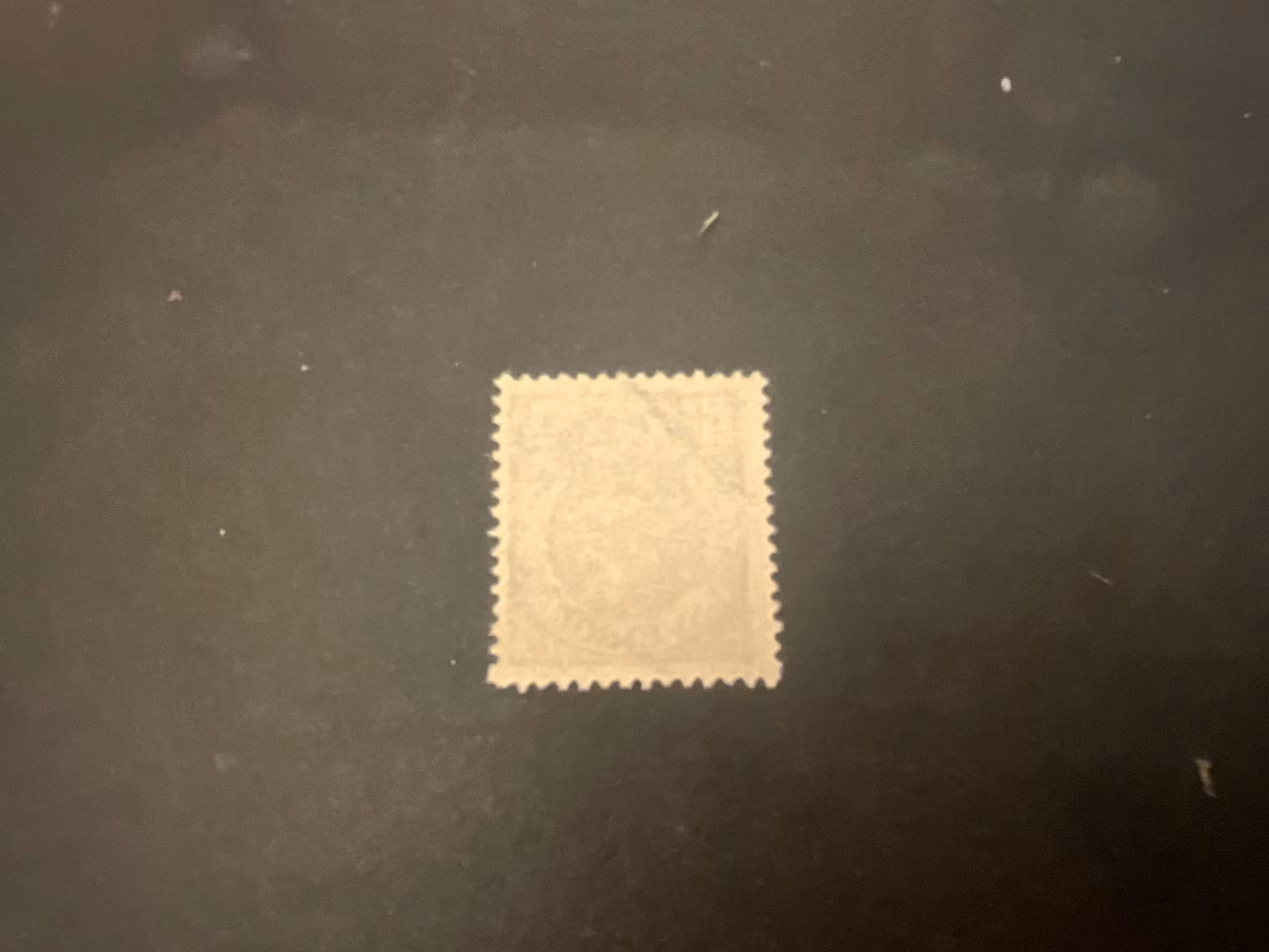 Lilla riksvapnet facit nr 74 postfriskt med vit linje nere till höger