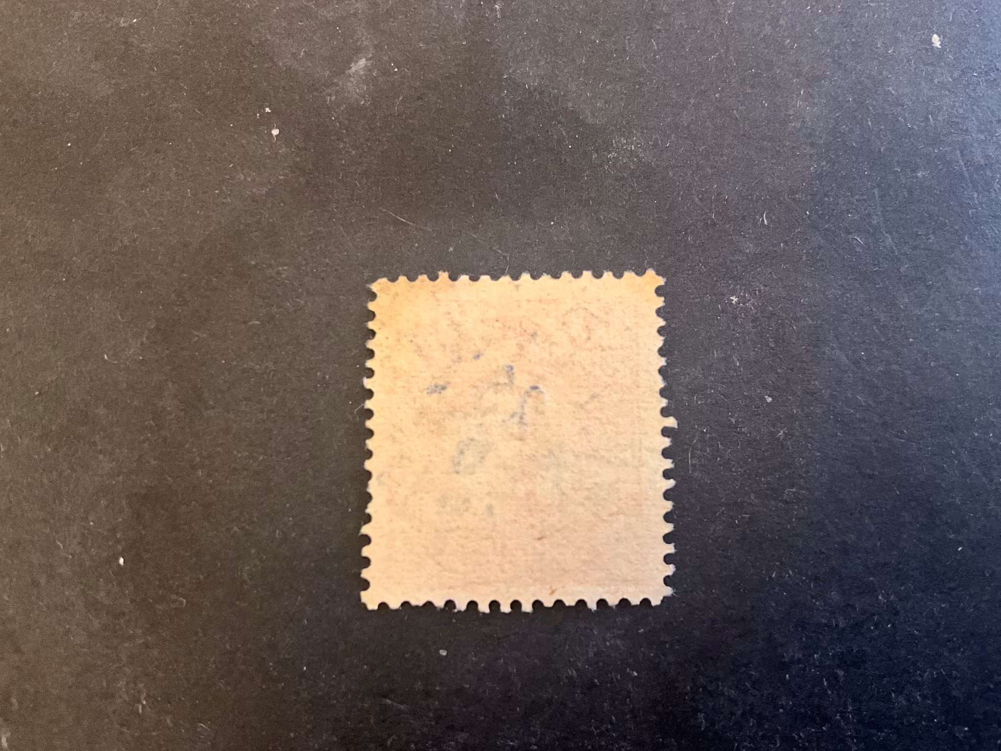 Gustaf V i medaljong facit nr 82 praktstämplat PKXP 57 C