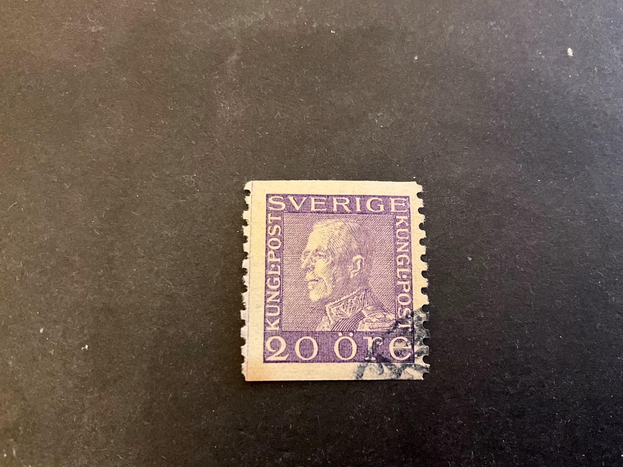 Gustaf V profil vänster facit 179 A med lödskarvslinje