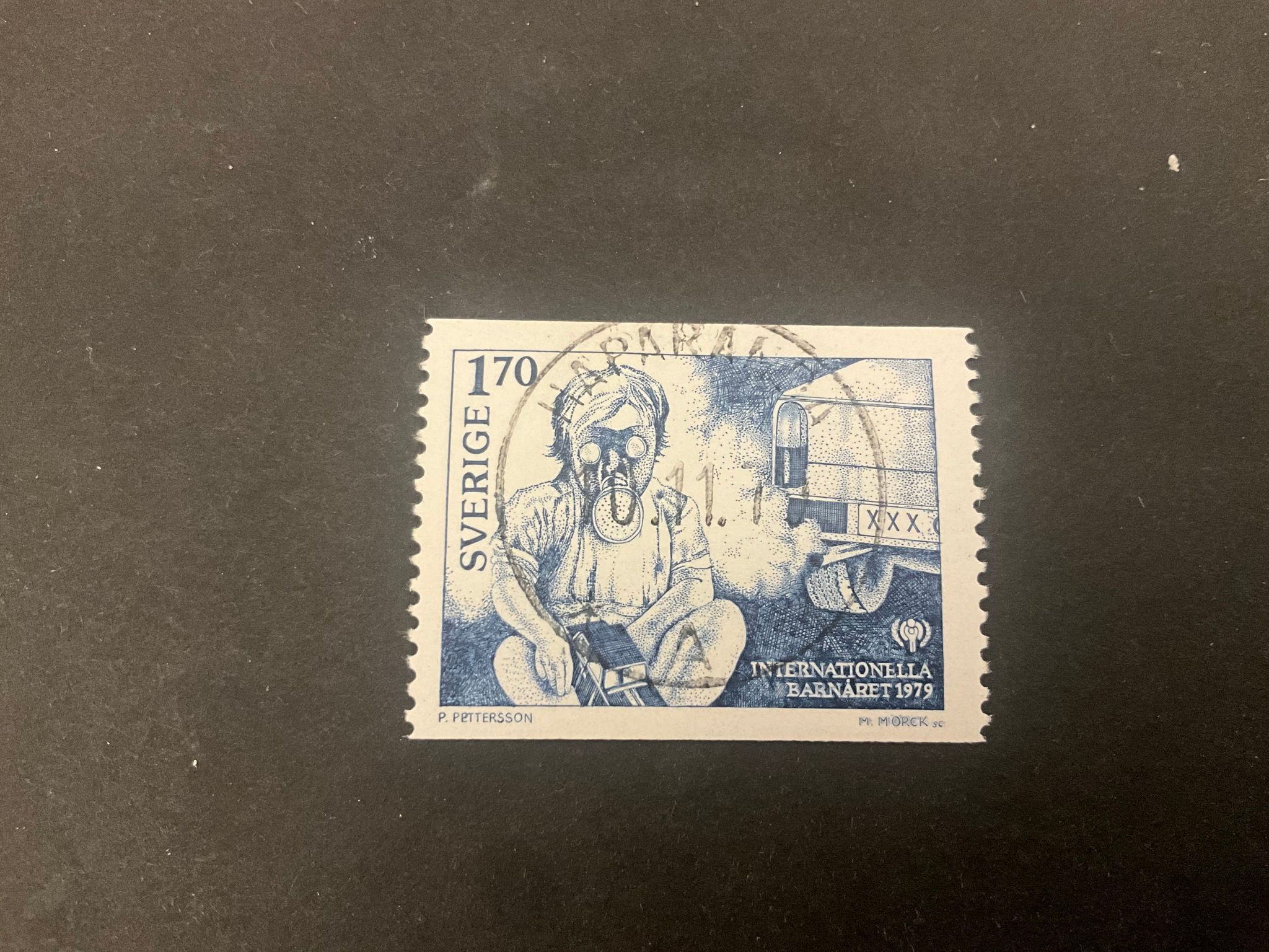 Internationella barnåret  1979 facit 1072 lyxstämplat HAPARANDA