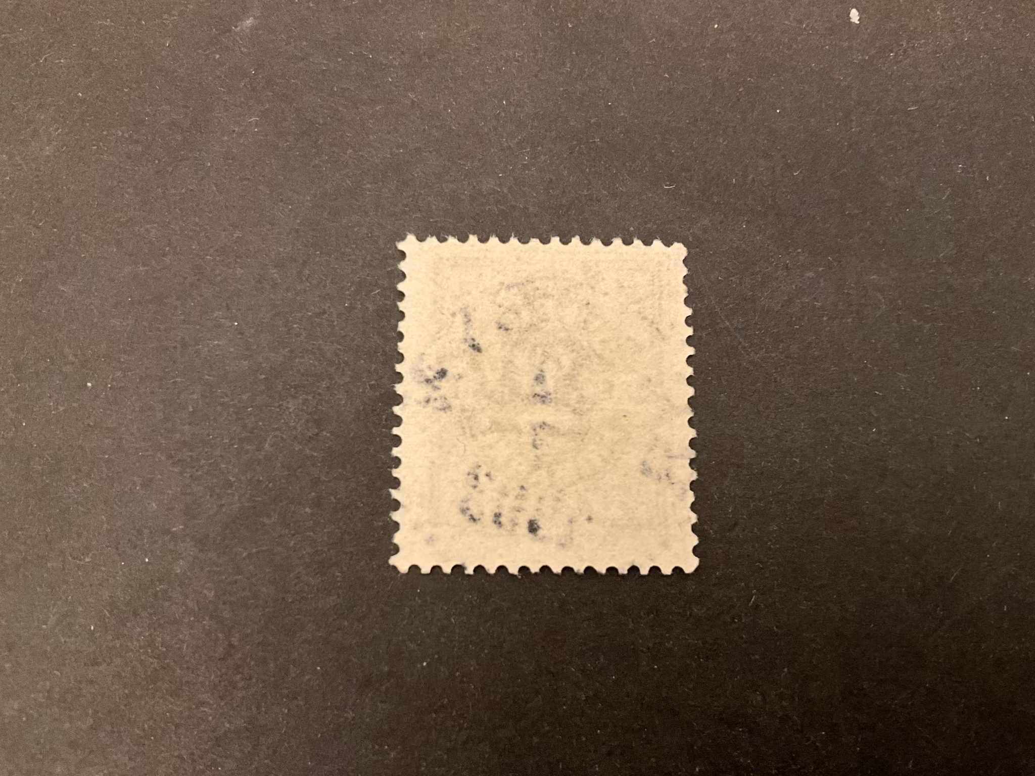 Tvåfärgad siffertyp facit 61 praktstämplat BREDBYN