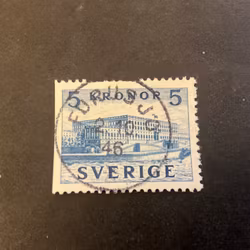 Stockholm slott facit nr 332 B1 lyxstämplat FURUSJÖ
