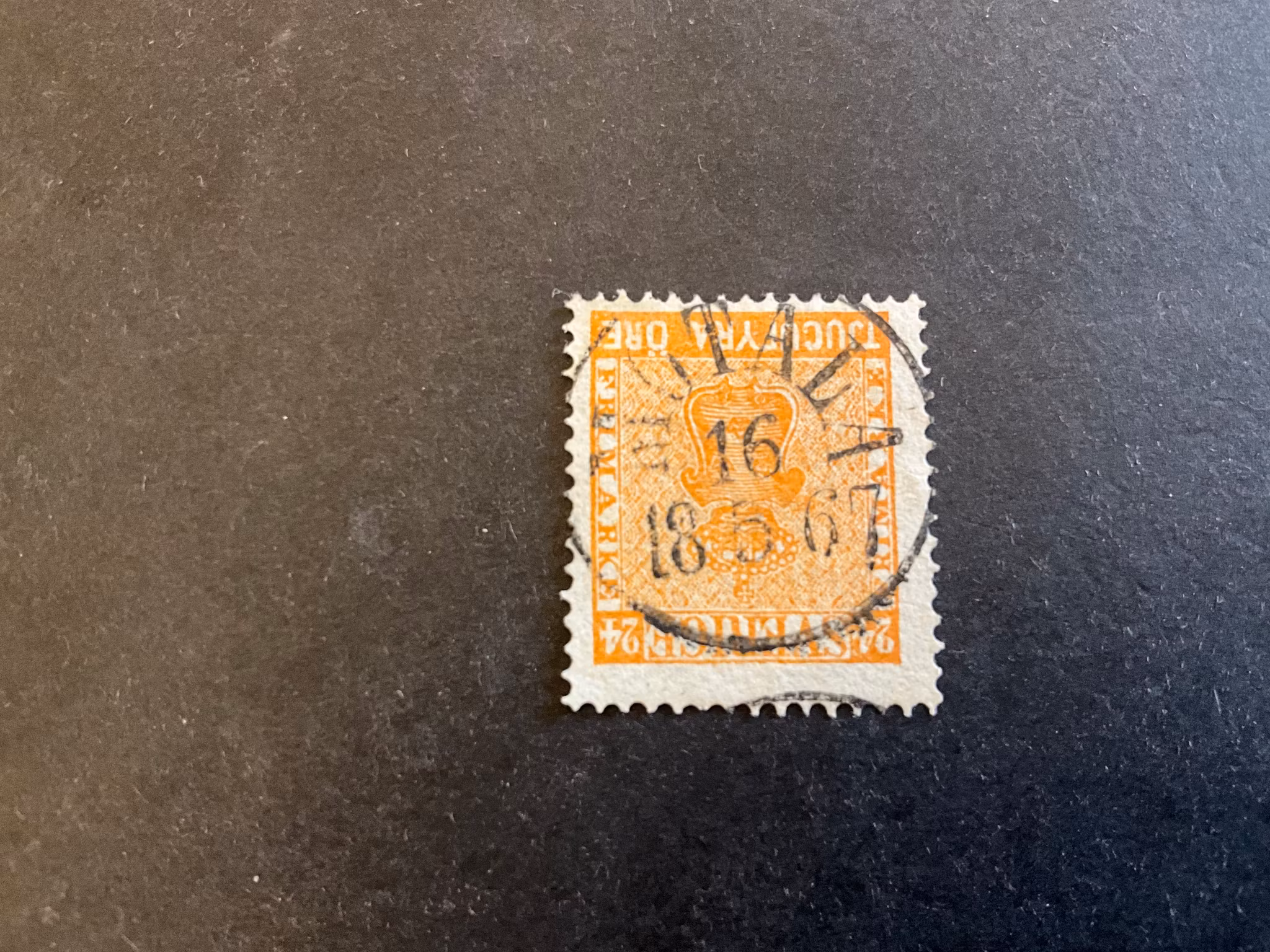 Vapentyp facit 10 upp och nedvänd stömpel MOTALA
