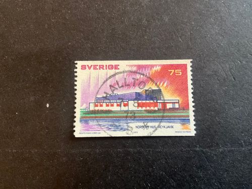 Nirden III facit nr 825 lyxstämplat HALLTORP