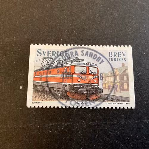 Härliga tåg facit nr 2535 lyxstämplat SÖDRA SANDBY