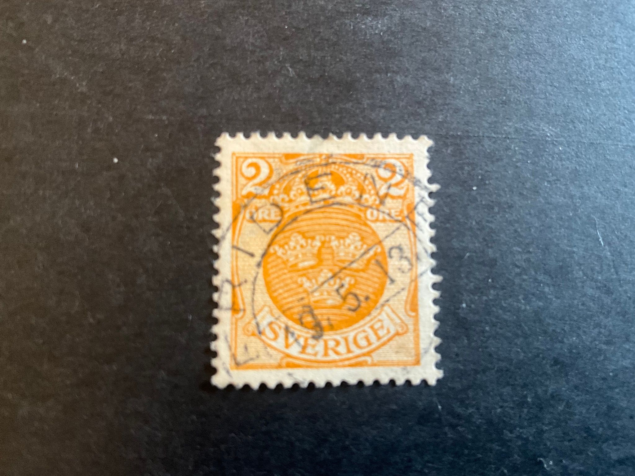 Lilla riksvapnet facit 72 praktstämplat FRIDENE