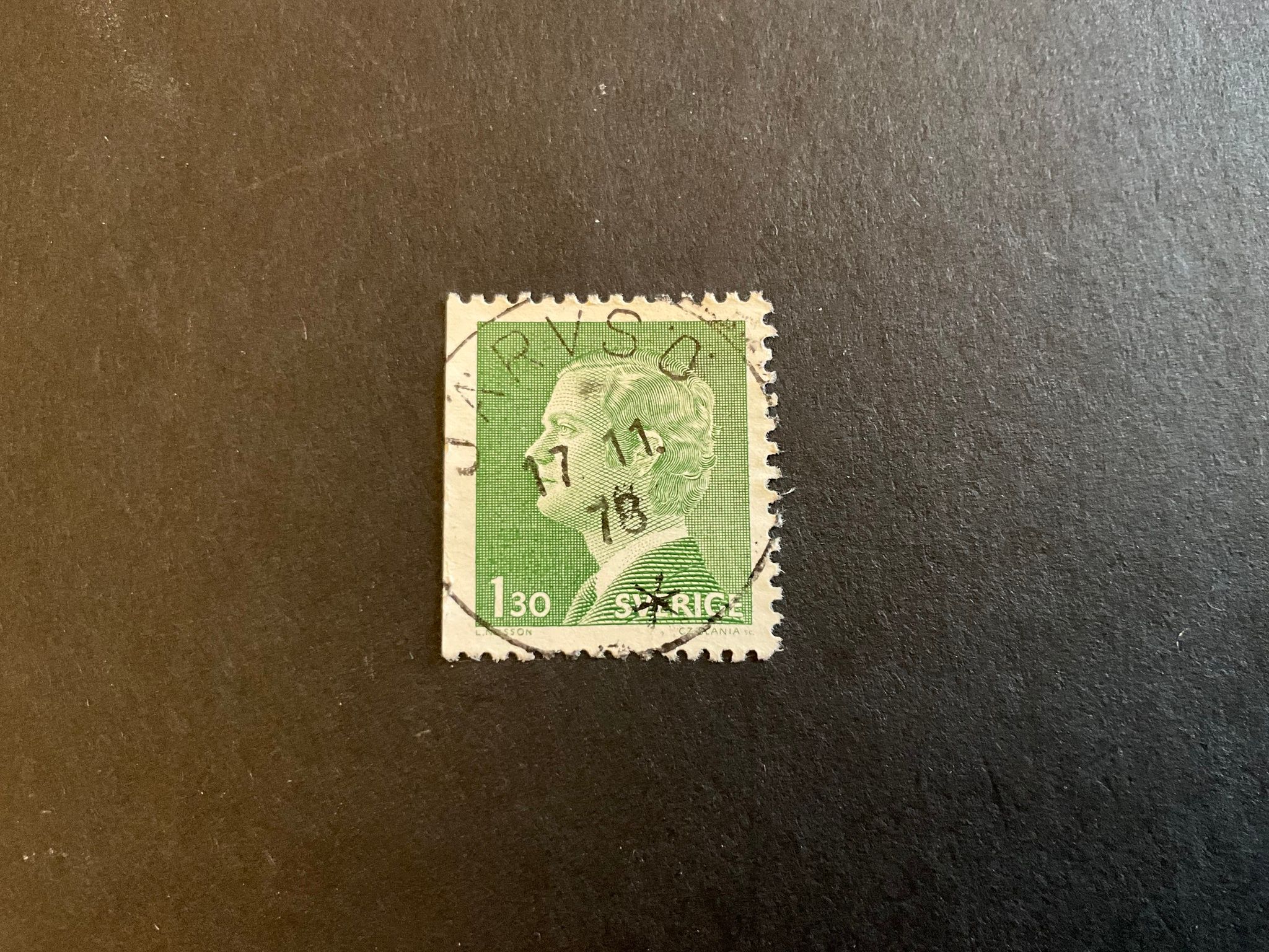 Carl XVI Gustaf typ I facit nr 952 B1 praktstämplat JÄRVSÖ