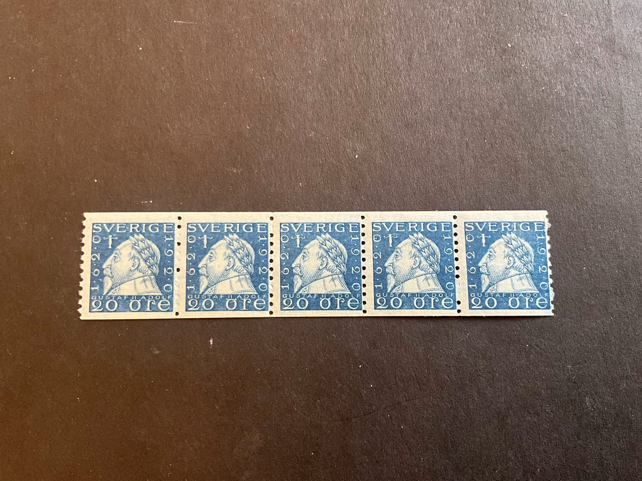 Gustaf II Adolf facit nr 152 A f B-papper postfriskt 5-strip