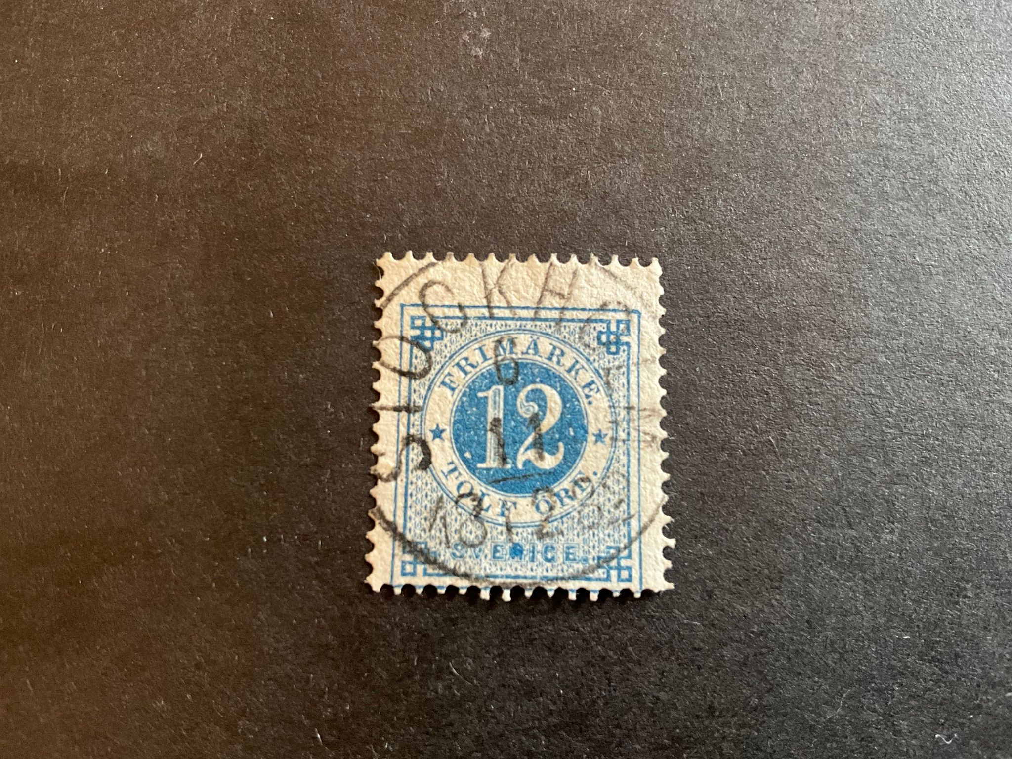 Ringtyp T 13 facit 32 praktstämplat STOCKHOLM med skuggade siffror