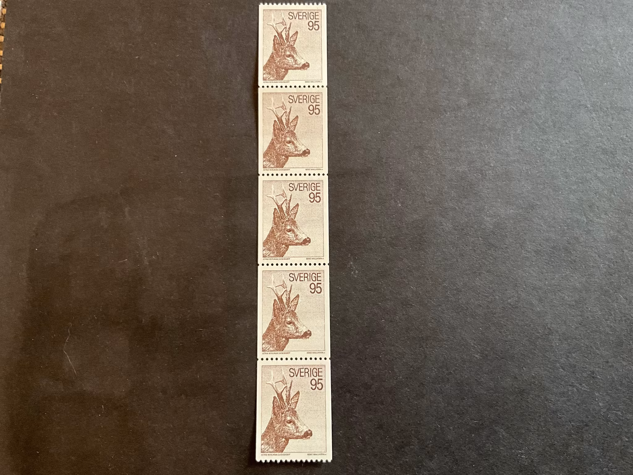 Rådjur facit nr 768 V1 , gul fluoroscense postfriskt 5-strip