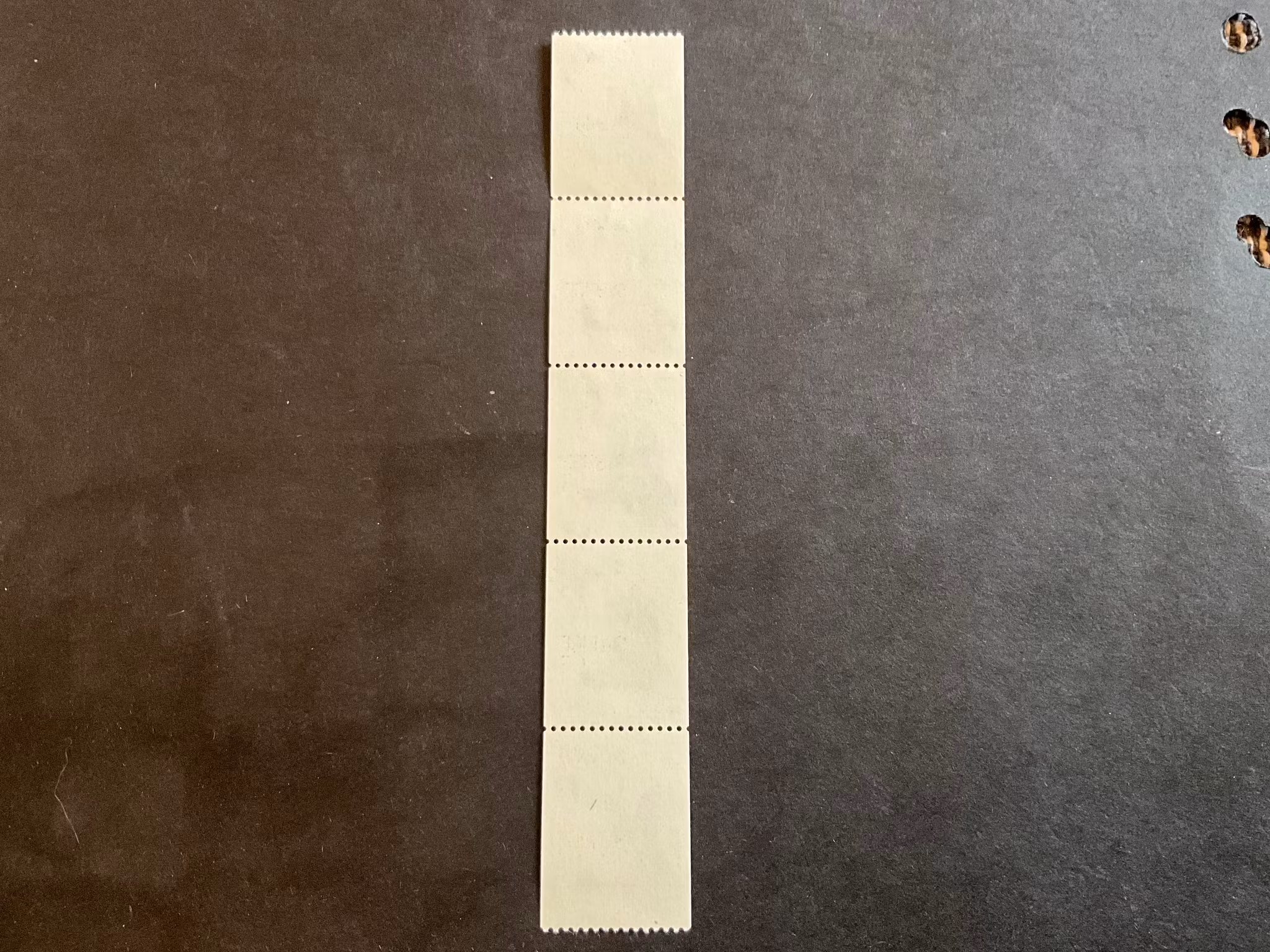 Rådjur facit nr 768 V1 , gul fluoroscense postfriskt 5-strip