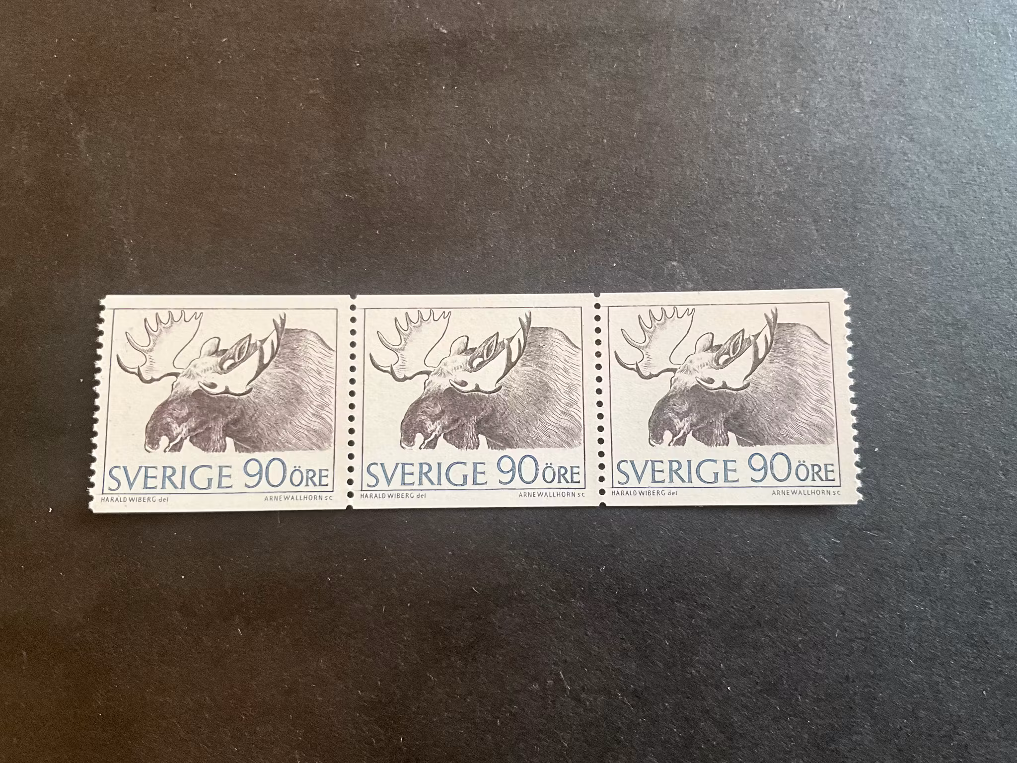 Bruksfrimårken facit nr 615 A A2 postfriskt 3-strip med öppen mule