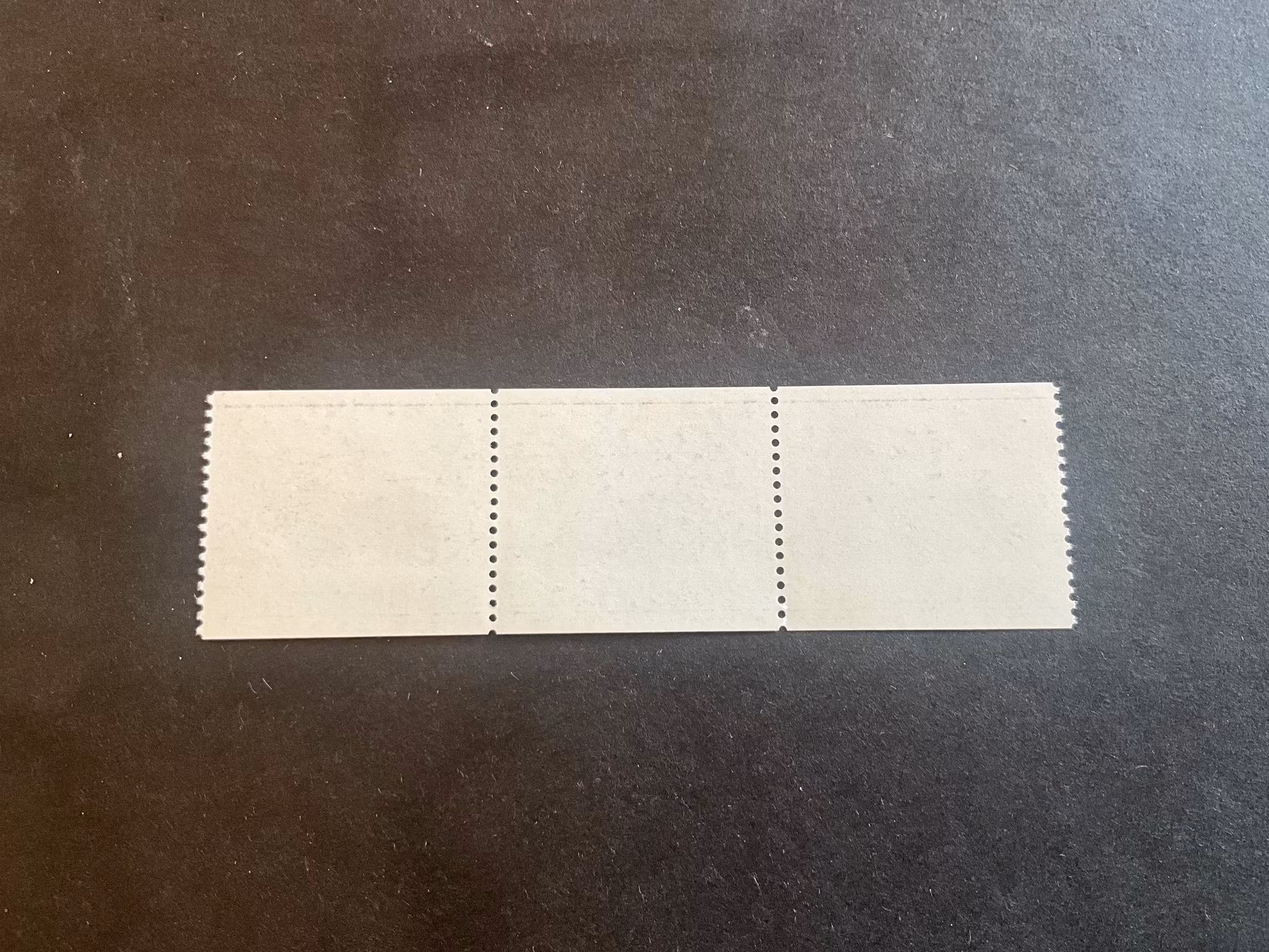 Bruksfrimårken facit nr 615 A A2 postfriskt 3-strip med öppen mule