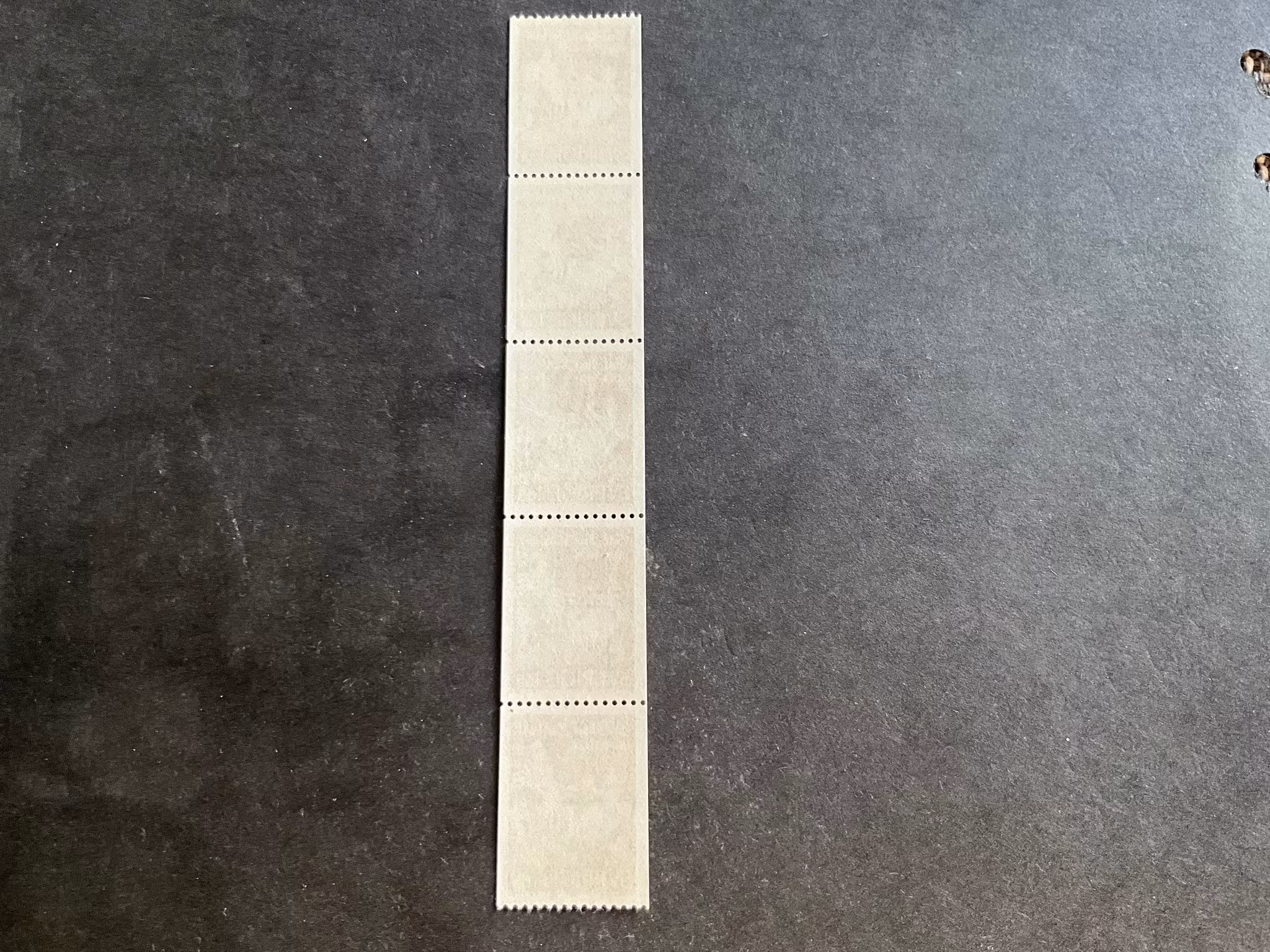 Karlfeldt facit nr 556 postfriskt 5-strip