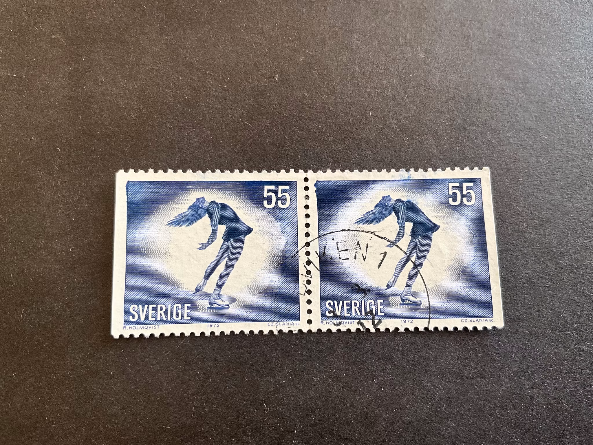 Idrottsflickor facit nr 758 BB stämplat par