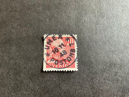 Gustaf V profil höger facit nr 276 B1 praktstämplat UMEÅ *POSTOMBUD 1*