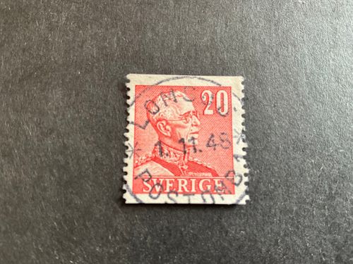 Gustaf V profil höger facit 276 A praktstämplat LOMSJÖ *POSTOMBUD 1*
