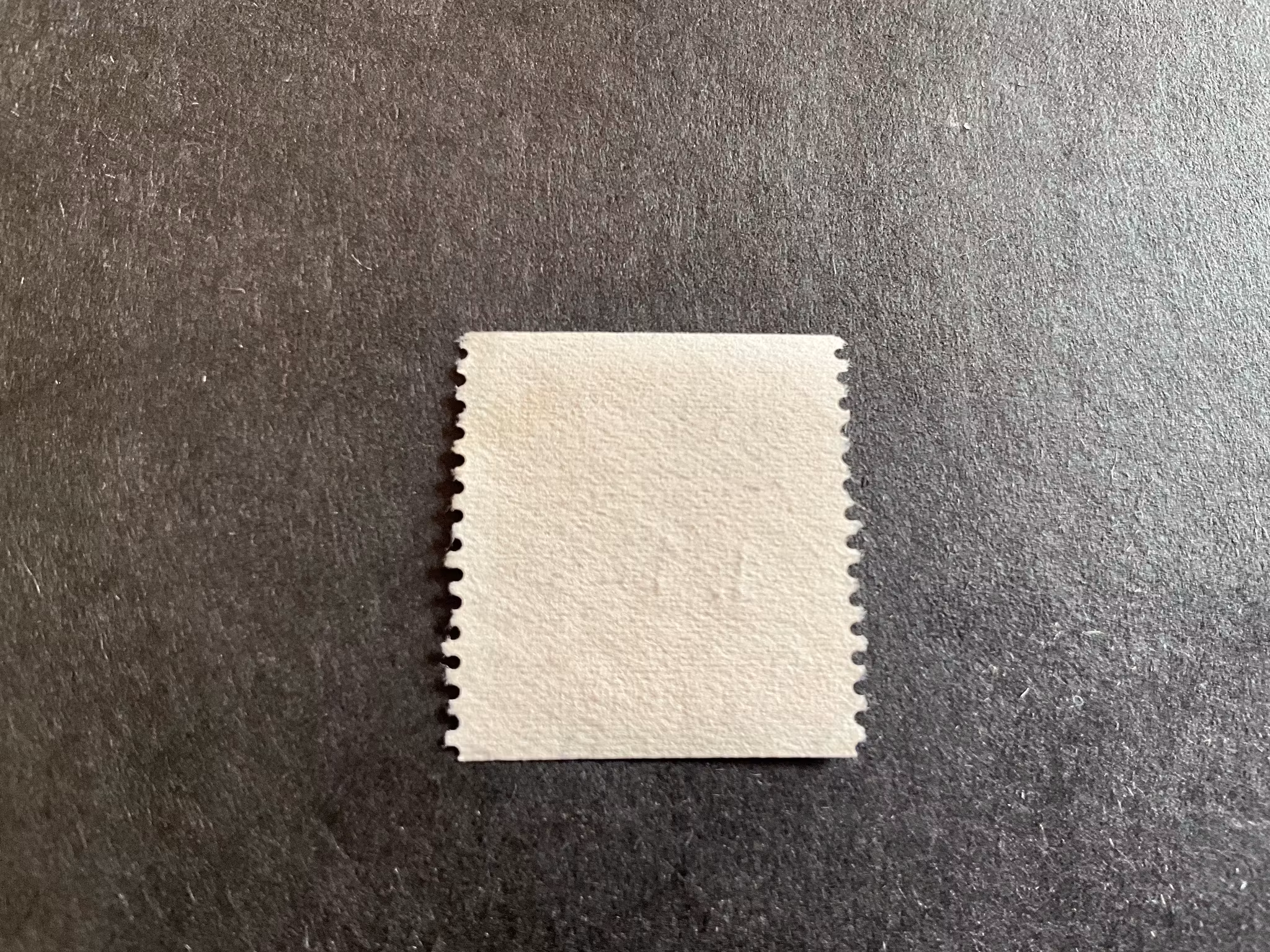 Gustaf V profil höger facit 276 A praktstämplat LOMSJÖ *POSTOMBUD 1*