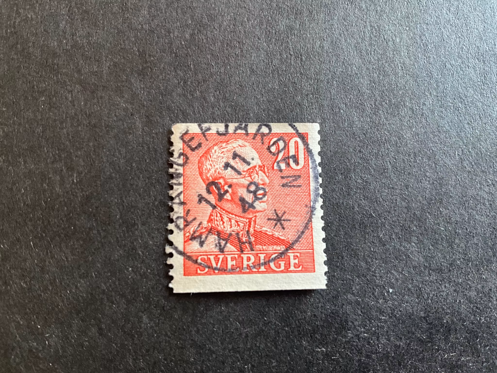 Gustaf V profil höger facit 276 A praktstämplat HAMRÅNGEFJÄRDEN