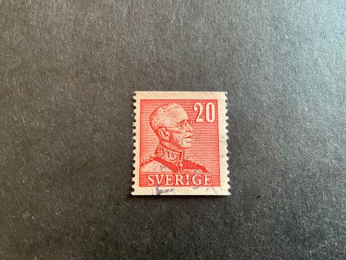 Gustaf V profil höger facit nr 276 A med marmorering i marginalerna och i bokstäverna