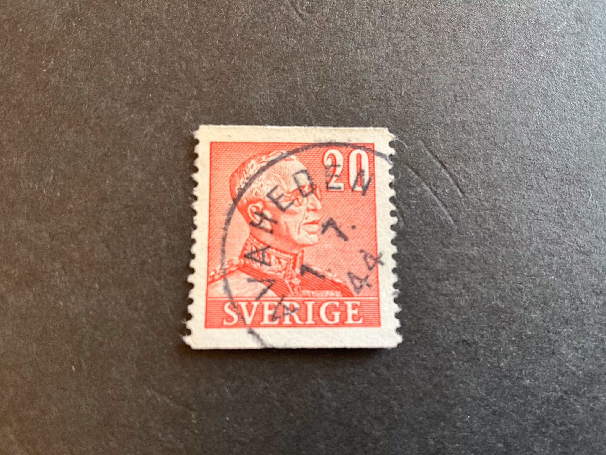 Gustaf V profil höger facit 276 A praktstämplat AVAHEDEN