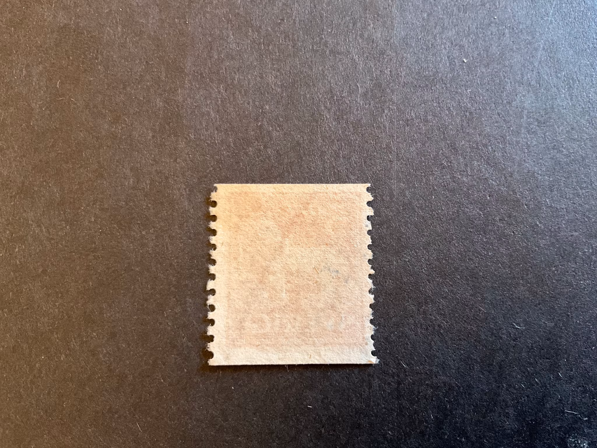 Stående lejon facit 142 A cx stämplat med lödksravslinje