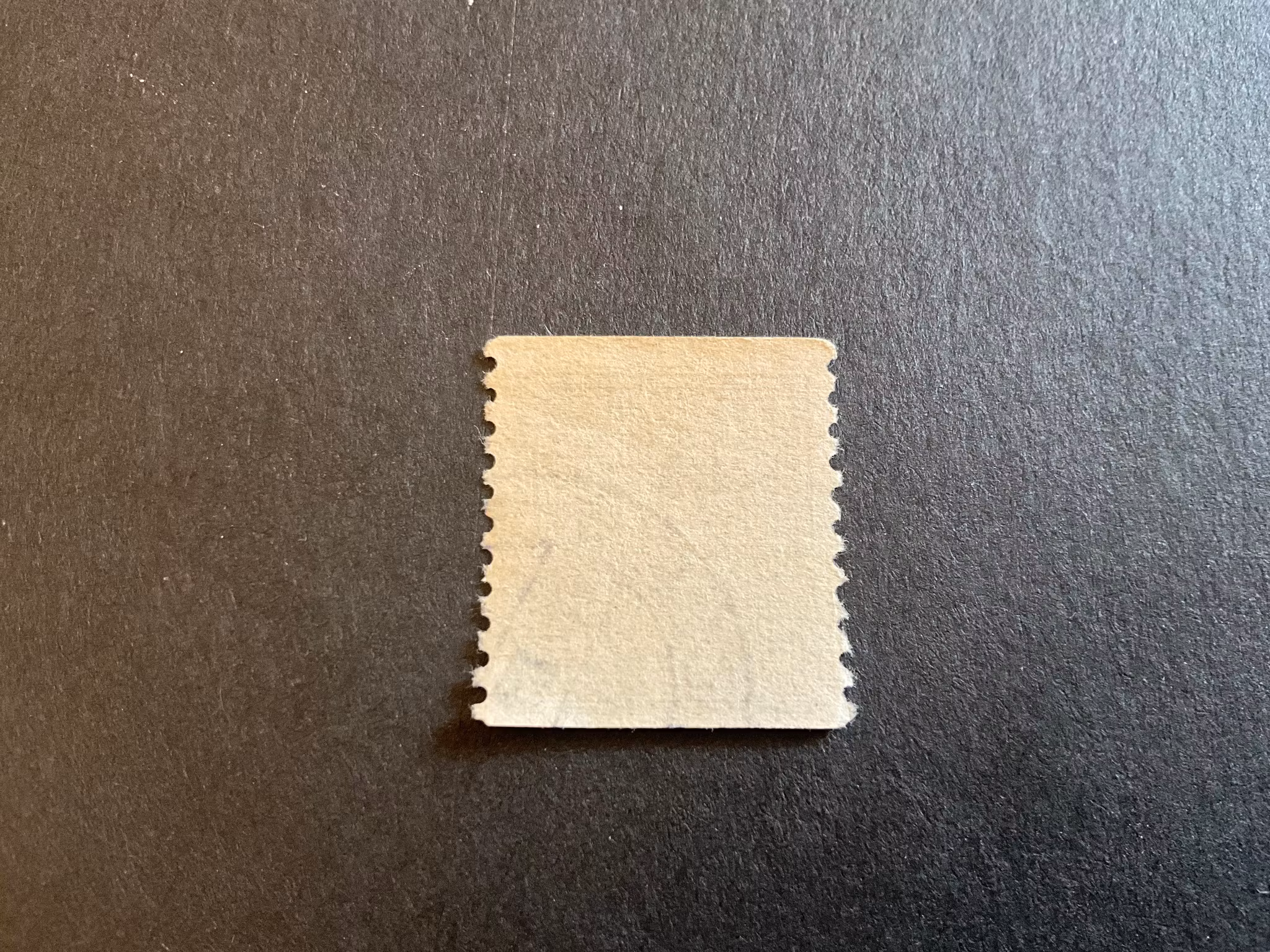 Stående lejon facit 148 A med retusch både uppe och nere