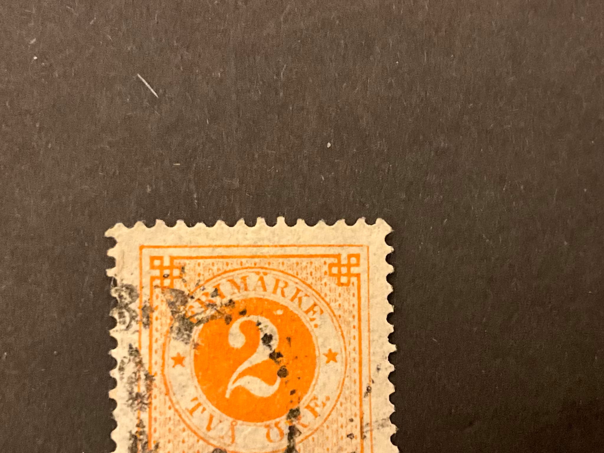 Ringtyp PH facit 40 med vit fläck i ringen