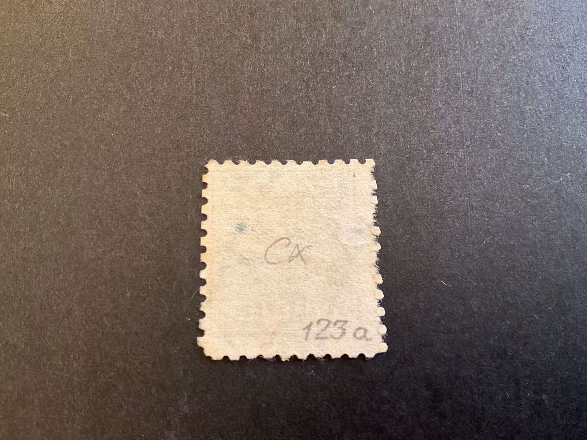 Stående lejon facit 140 C cx stämplat märke