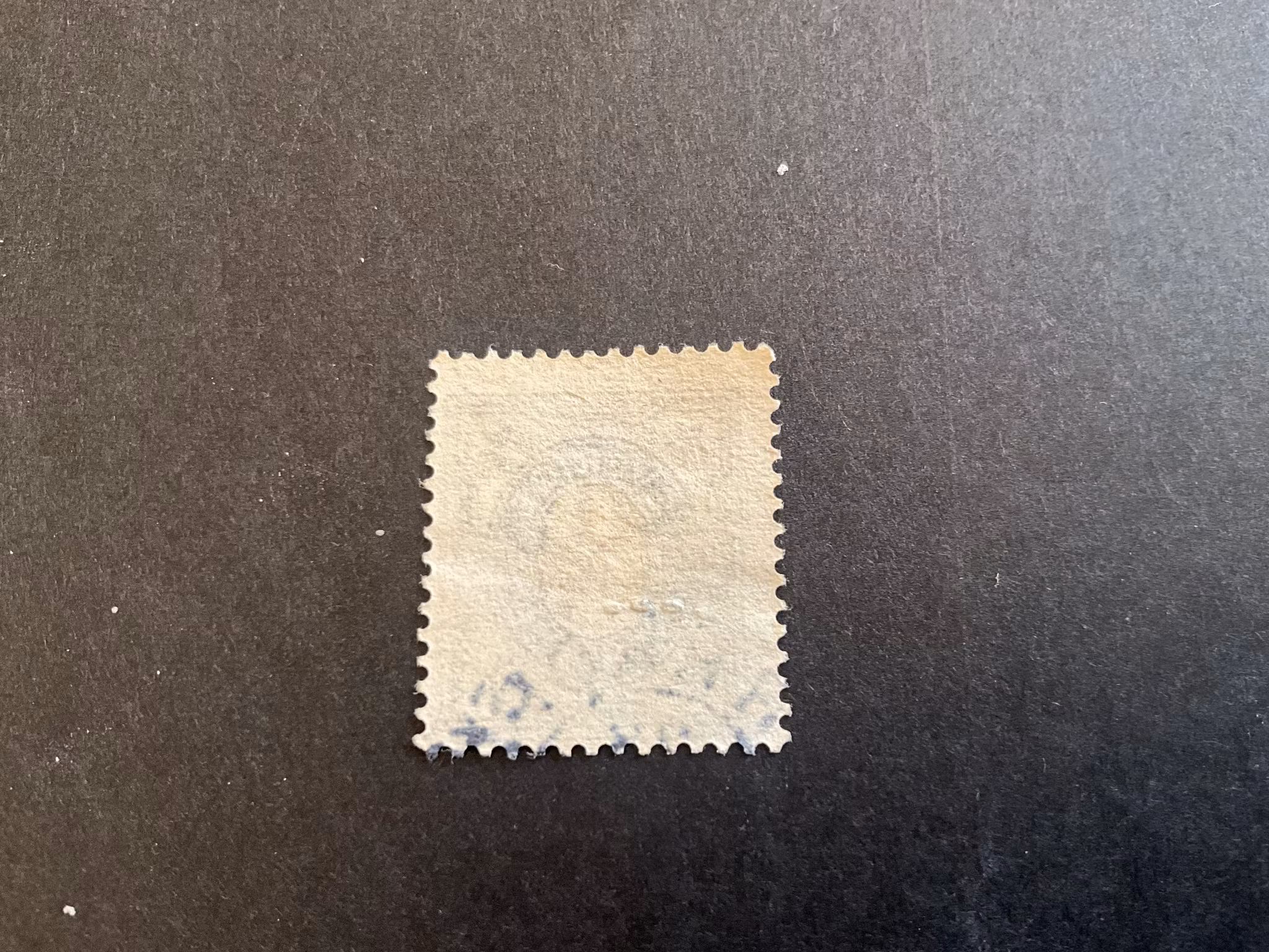 Tvåfärgad siffertyp facit 62 omvänd vattenmärke krona