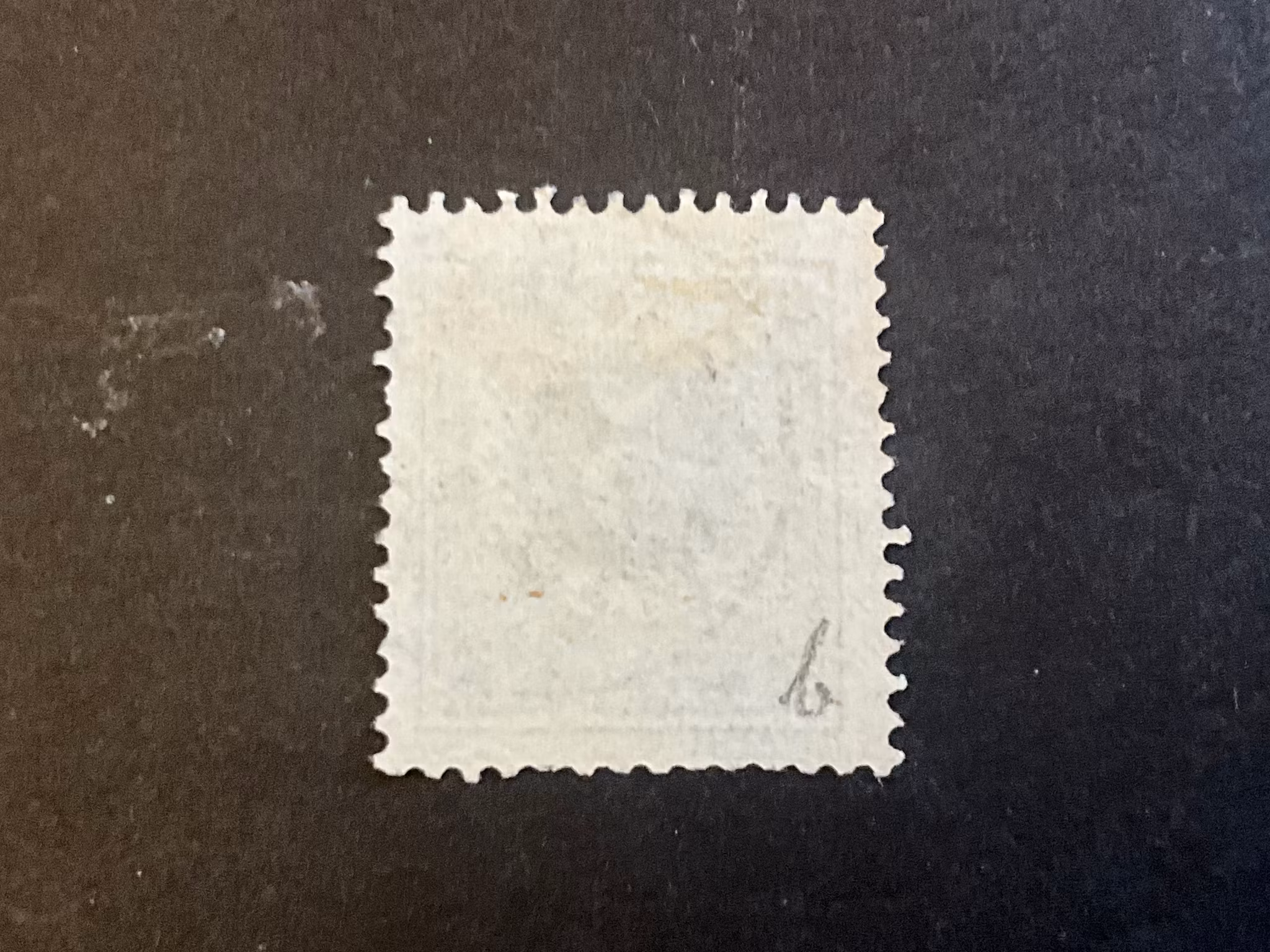 Rigtyp T 13 facit nr 30 stämplat med vit fläck till höger om 5:an