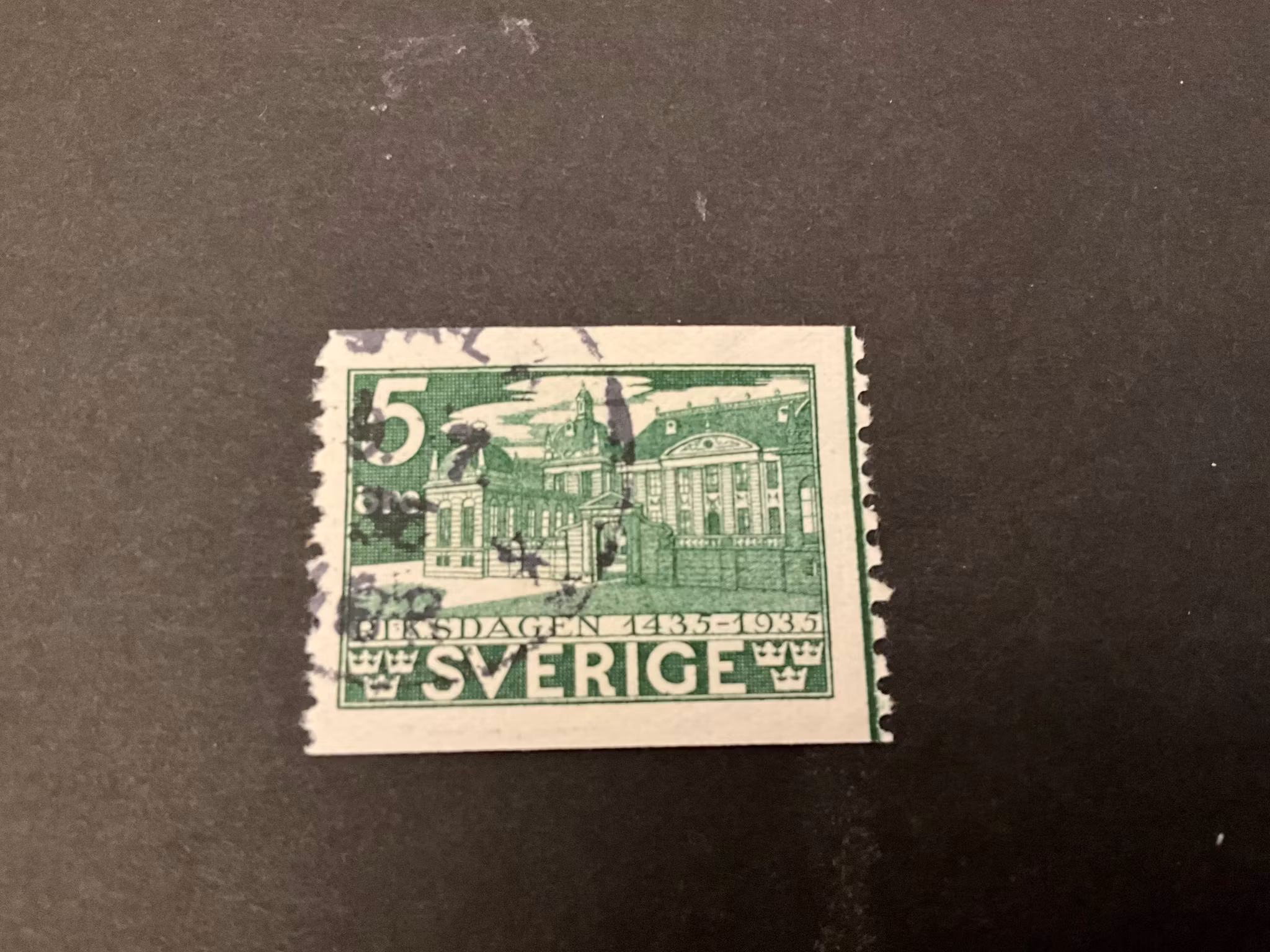 Riksdagen facit 240 A stämplat med lödskarvslinje