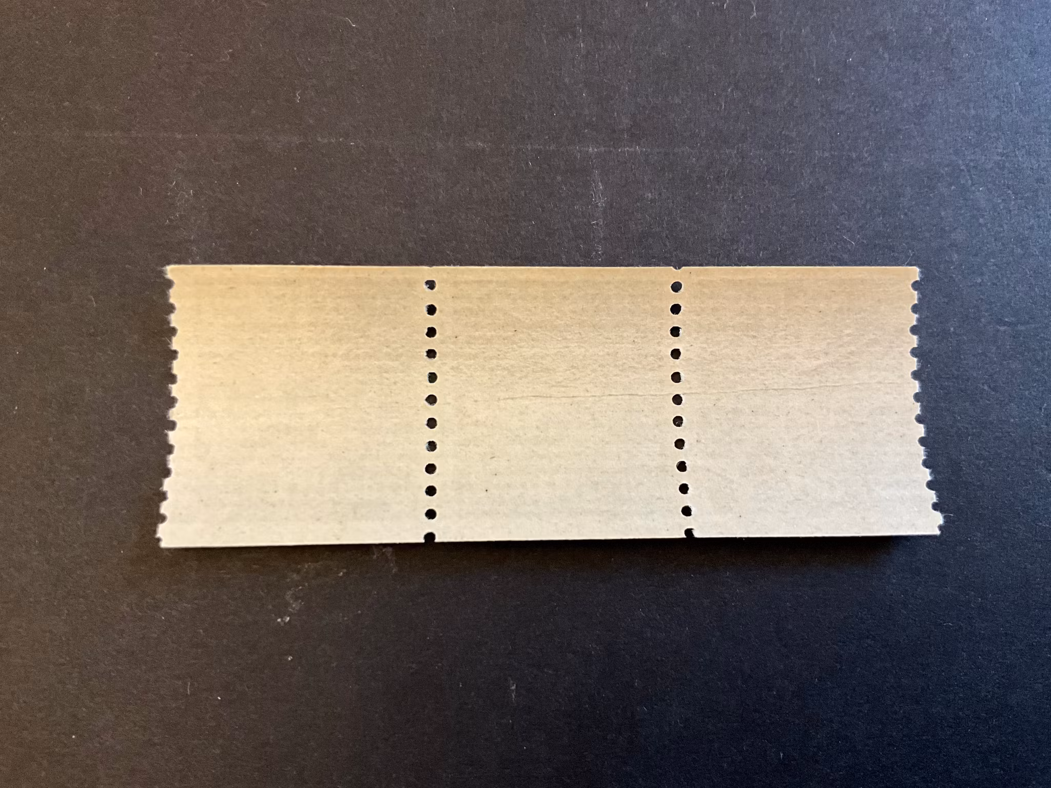 Postemblem facit 165 postfriskt 3-strip
