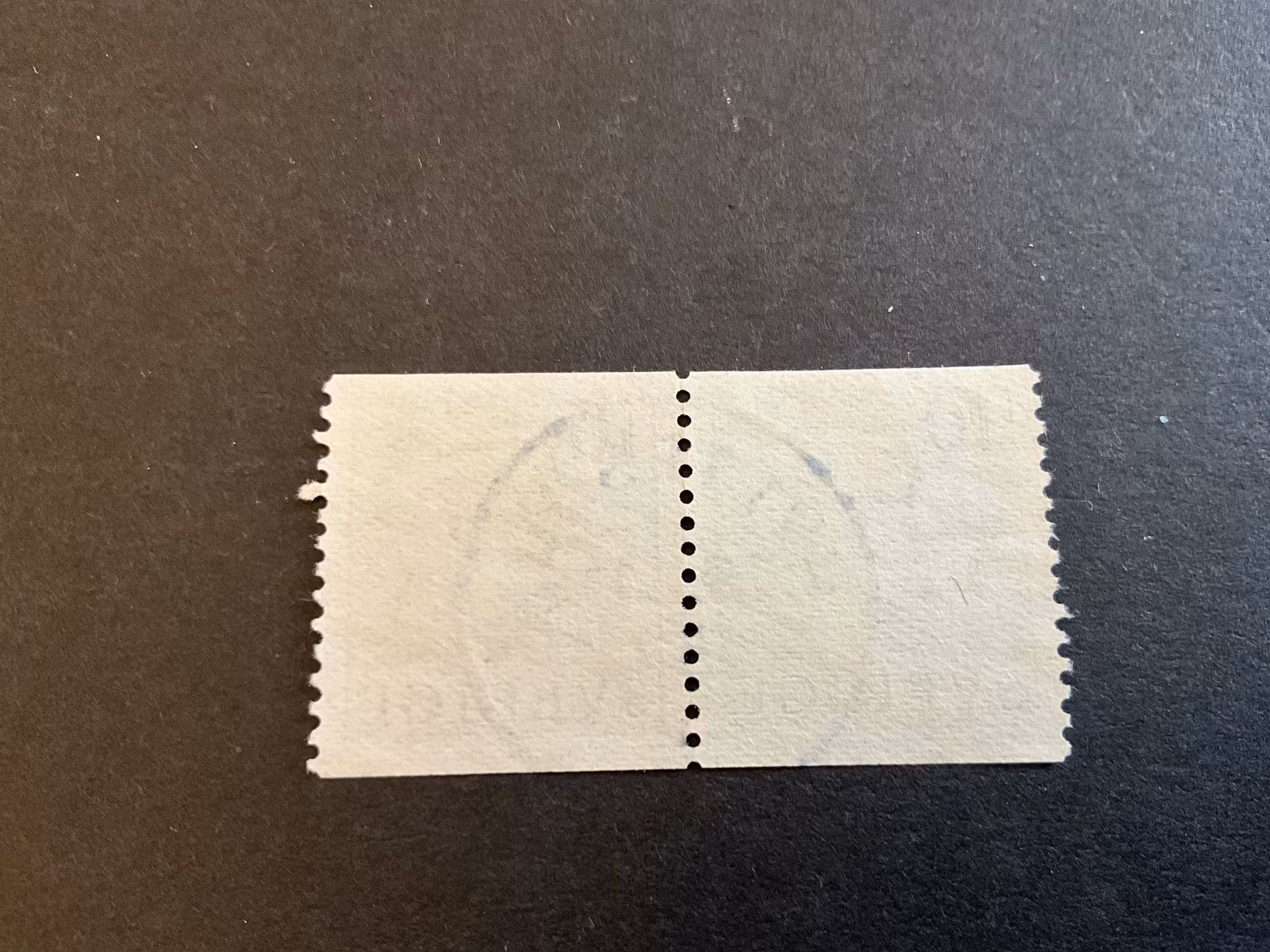 Gustaf VI Adolf facit 400 A i praktstämplat par HYLTEBRUK