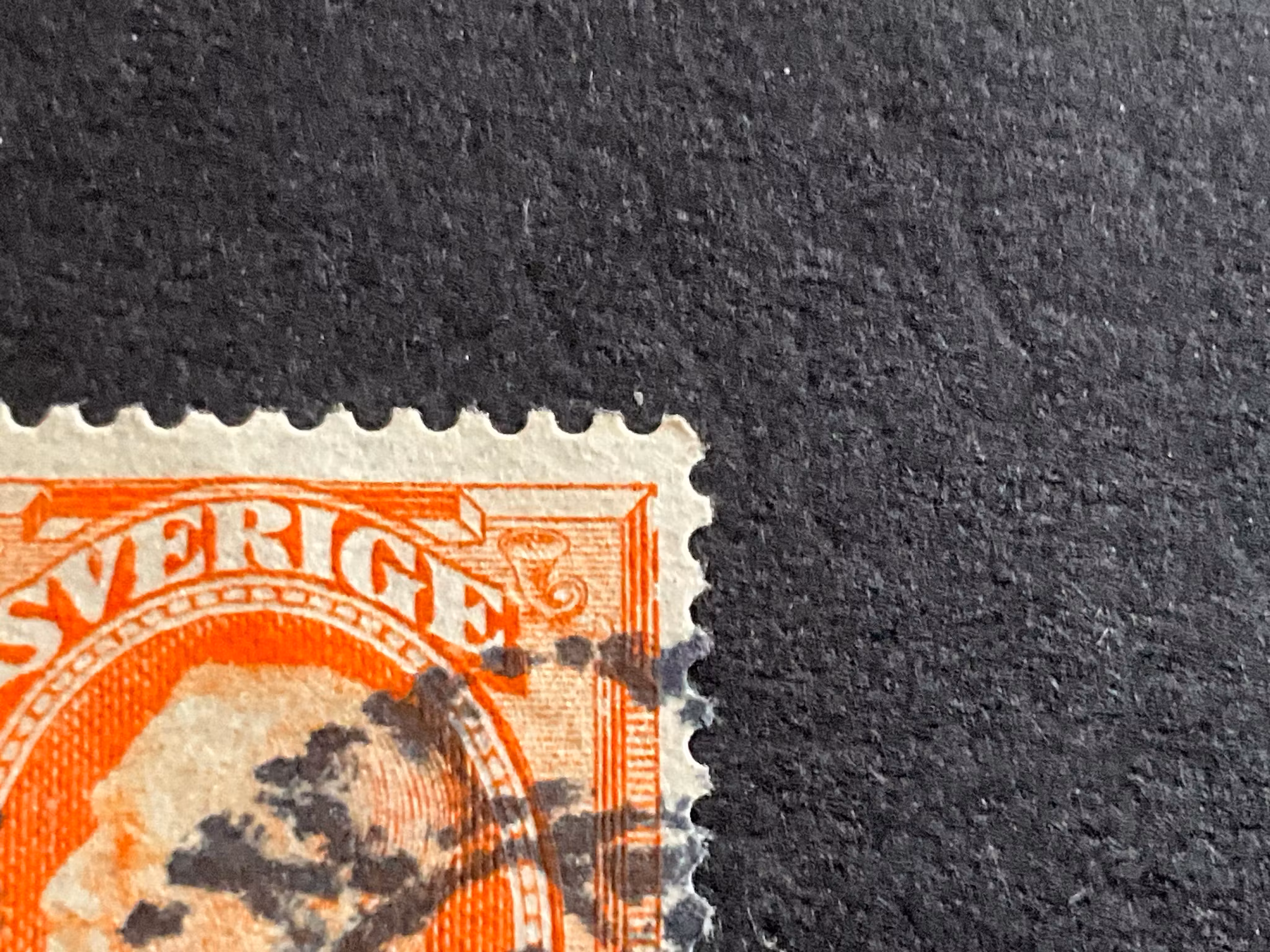 Oscar II facit 57 med brott i höger ram