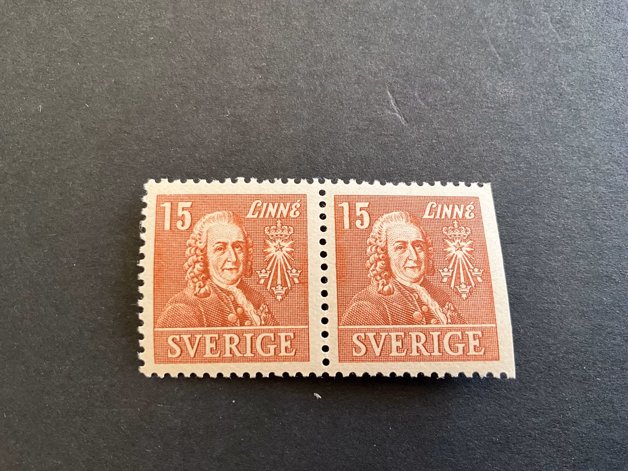 Linné facit 321 CB postfriskt par