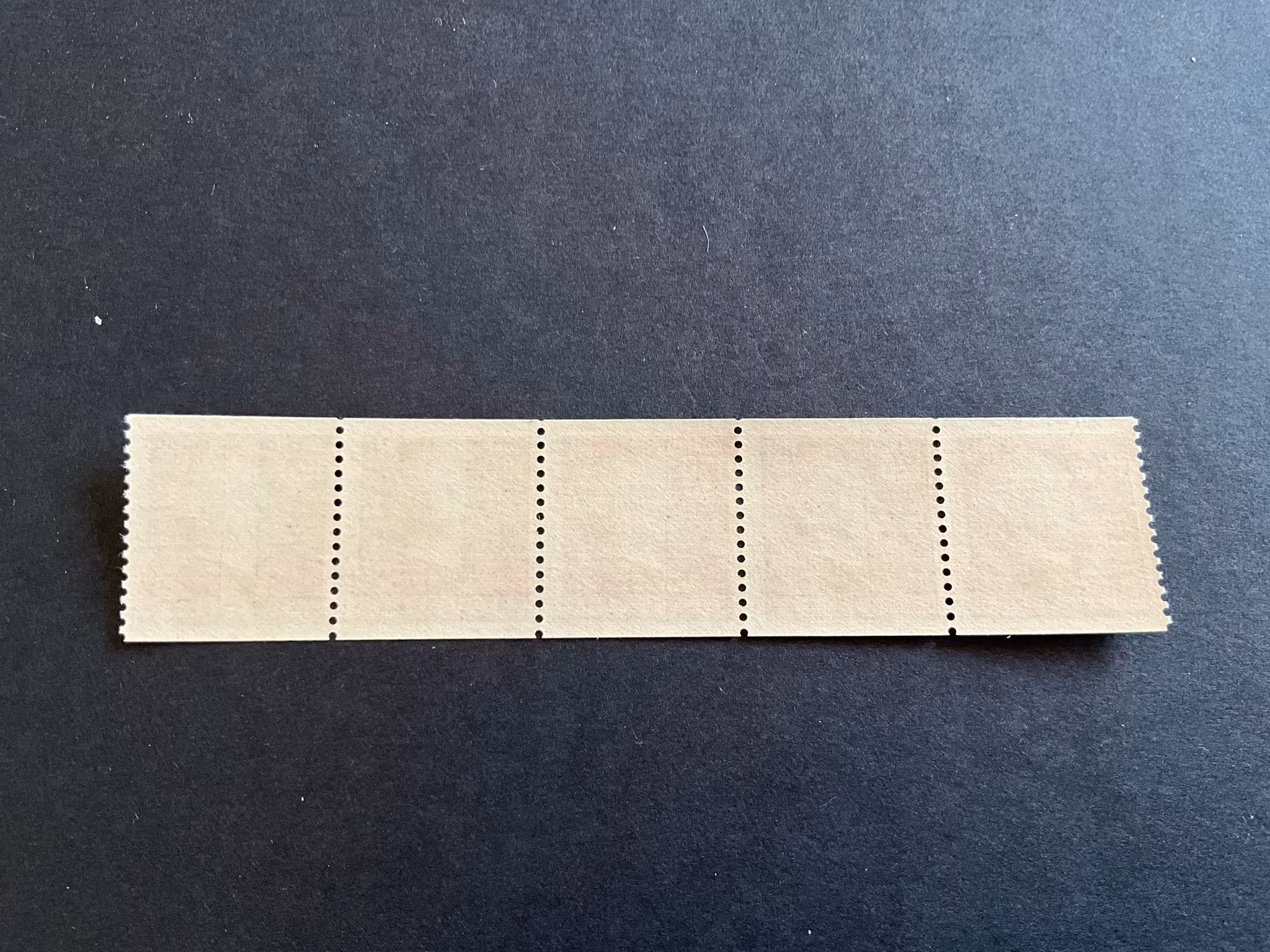 Montelus facit 350 postfriskt 5-strip