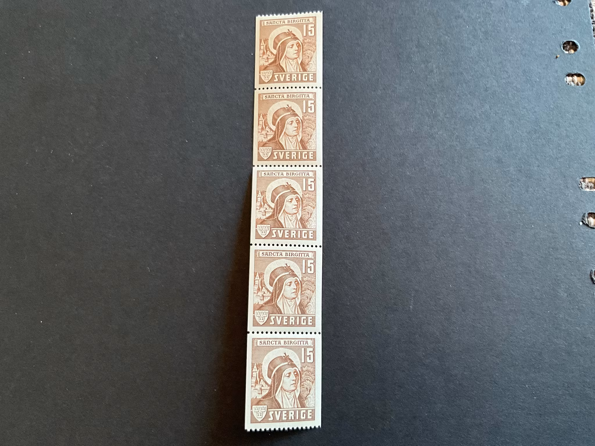 Sancta Birgitta facit 335 A postfriskt 5-strip