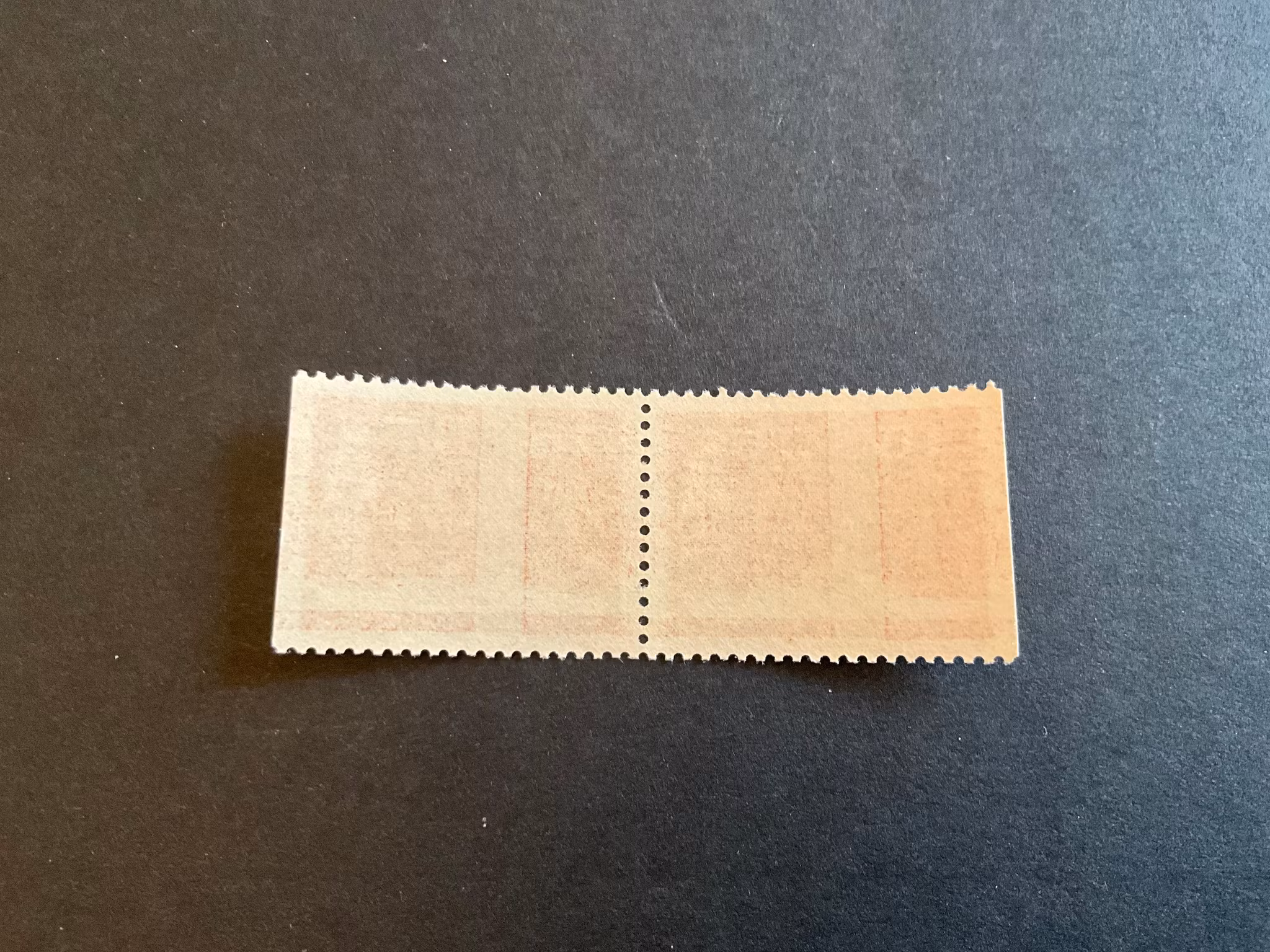 Sjö och helikopterpost facit 490 BB postfriskt par