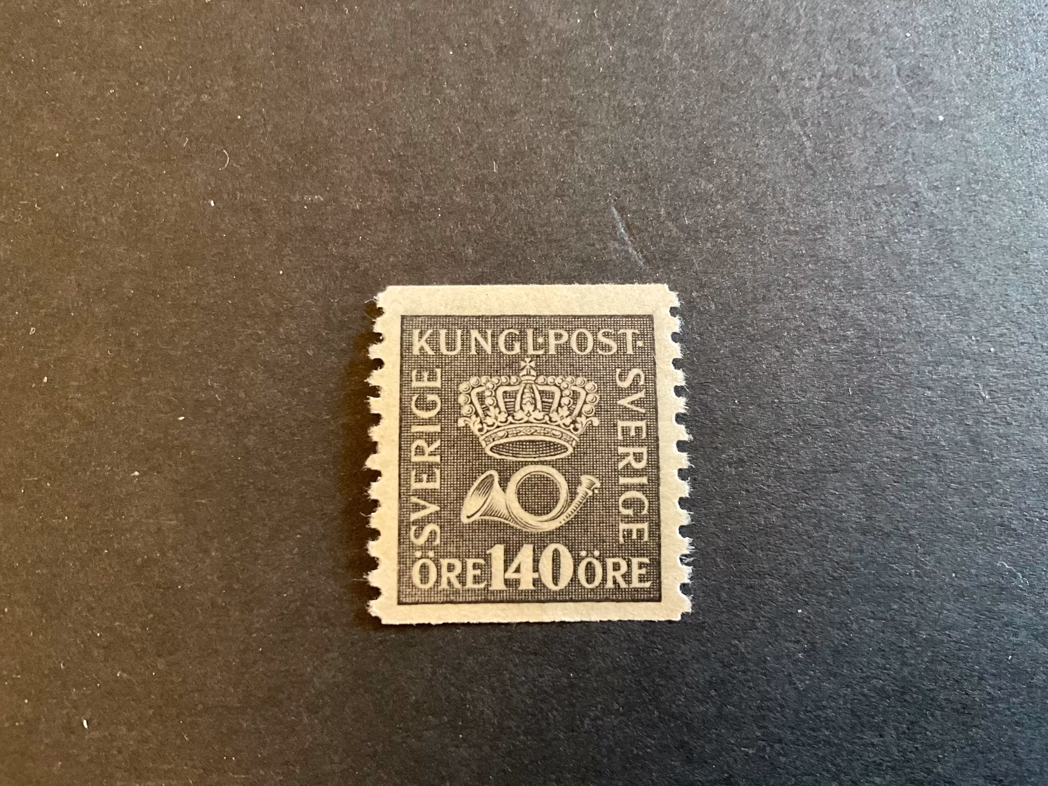 Postemblem facit 173 postfriskt märke, prissatt enligt billigaste nyans