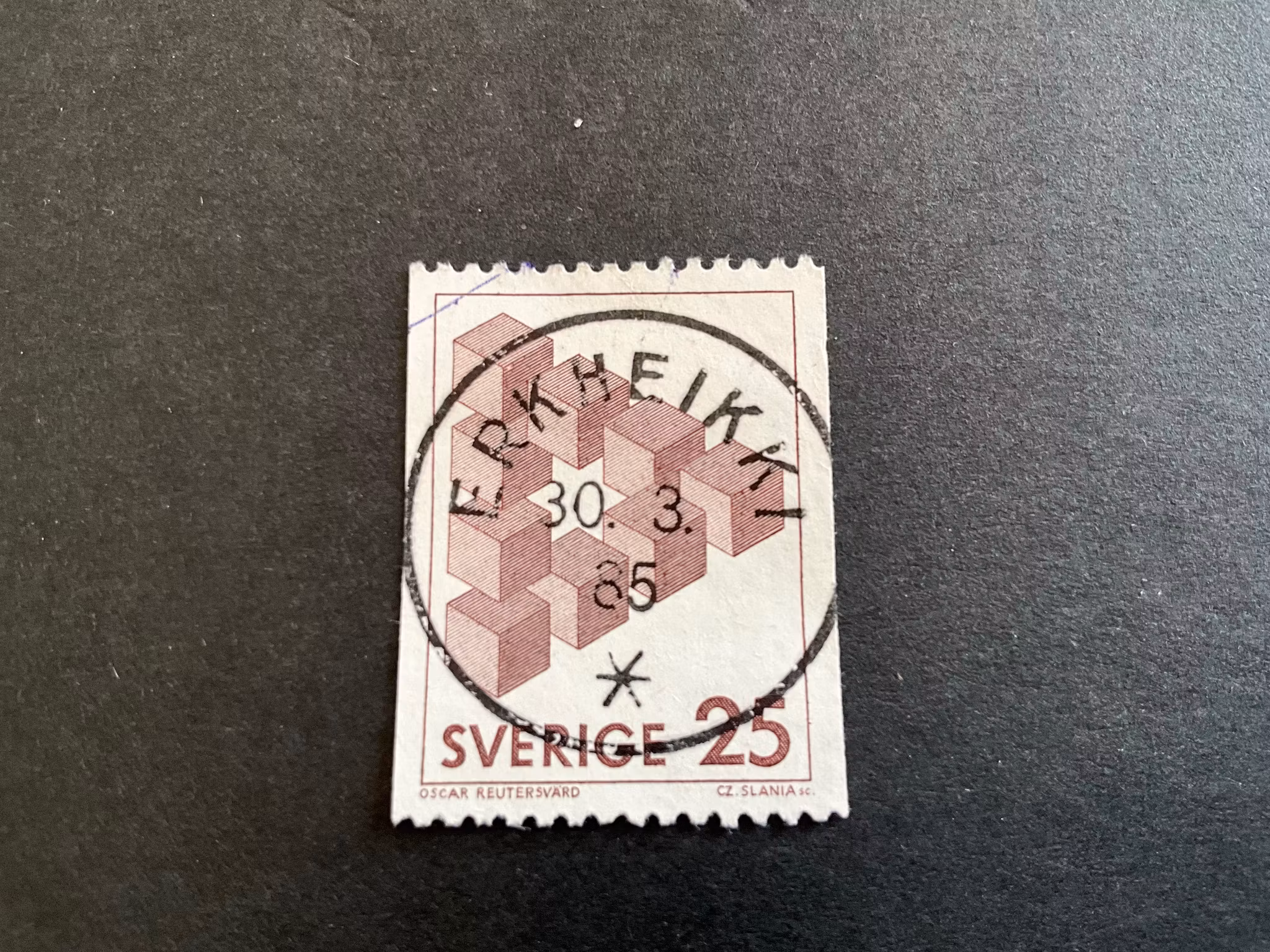 Omöjliga figurer facit 1199 lyxstämplat ERKHEIKKI, sista dag