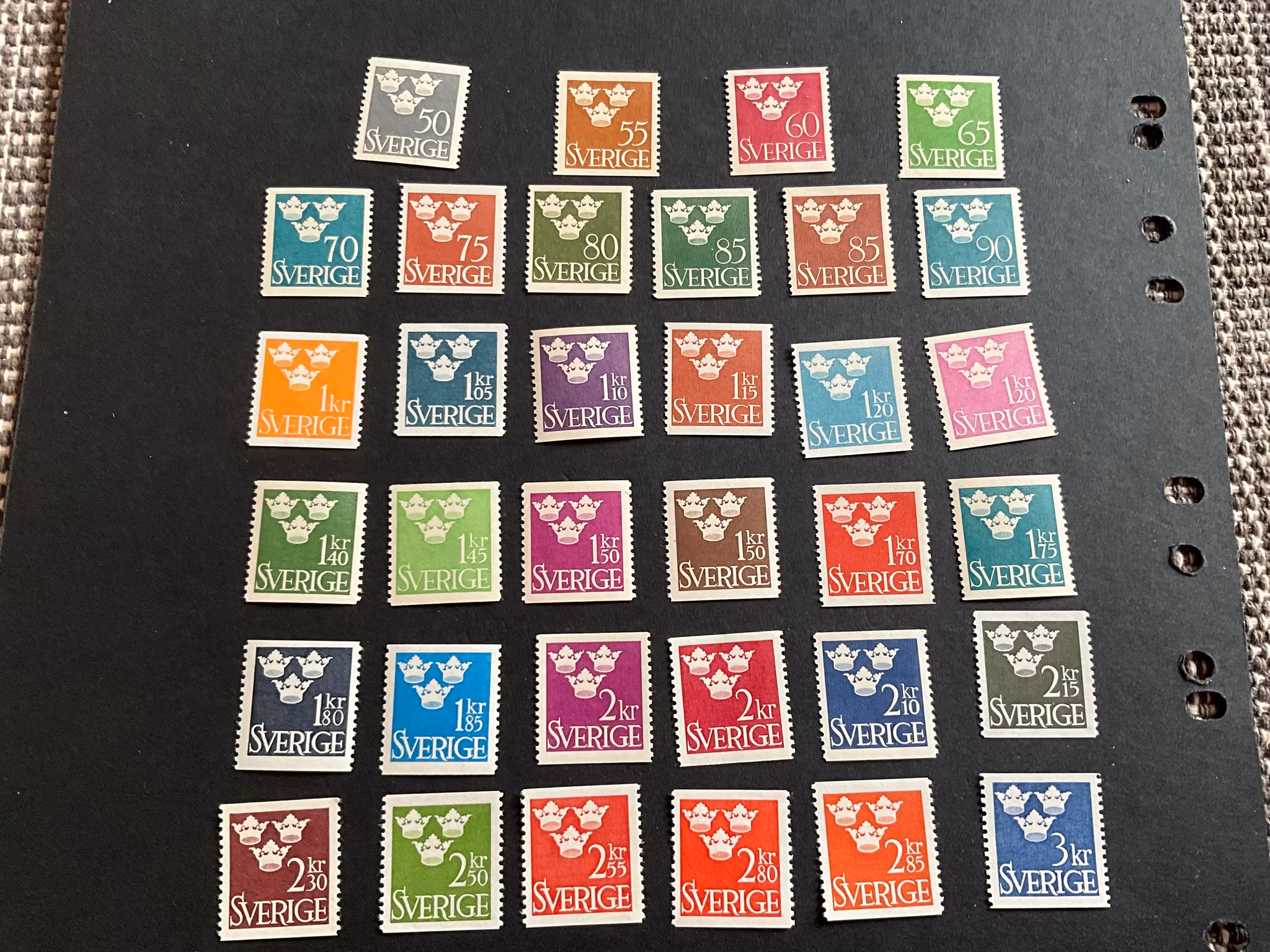 Tre kronor facit 284-317 postfrisk serie