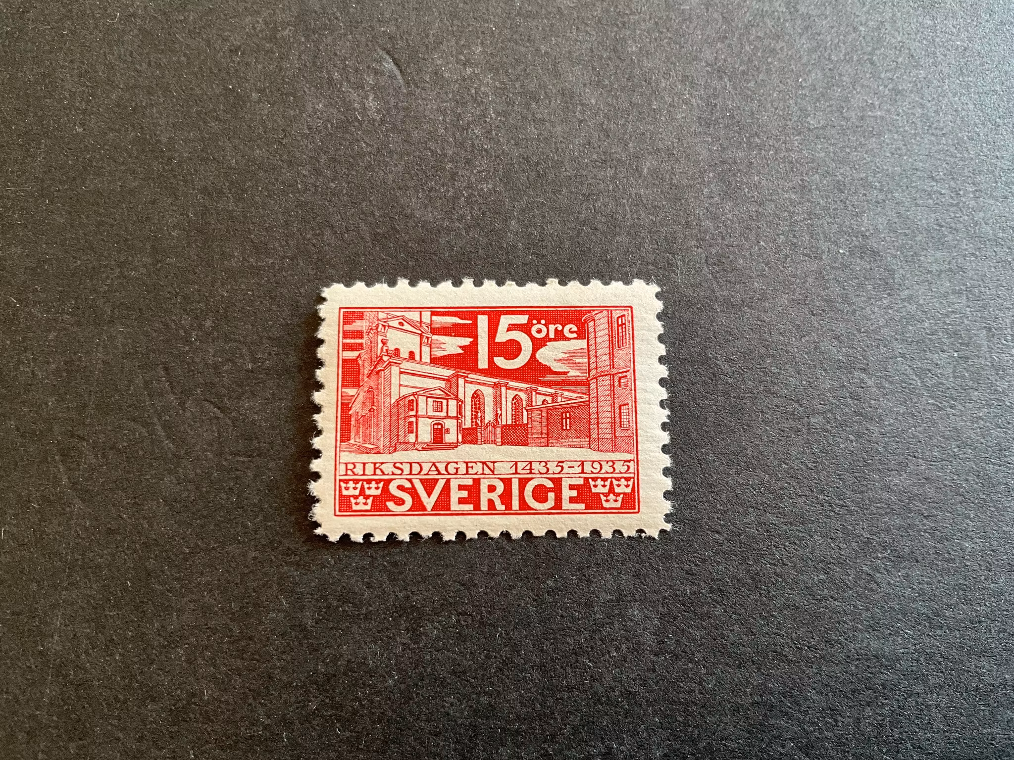 Riksdagen facit 242 C postfriskt  märke